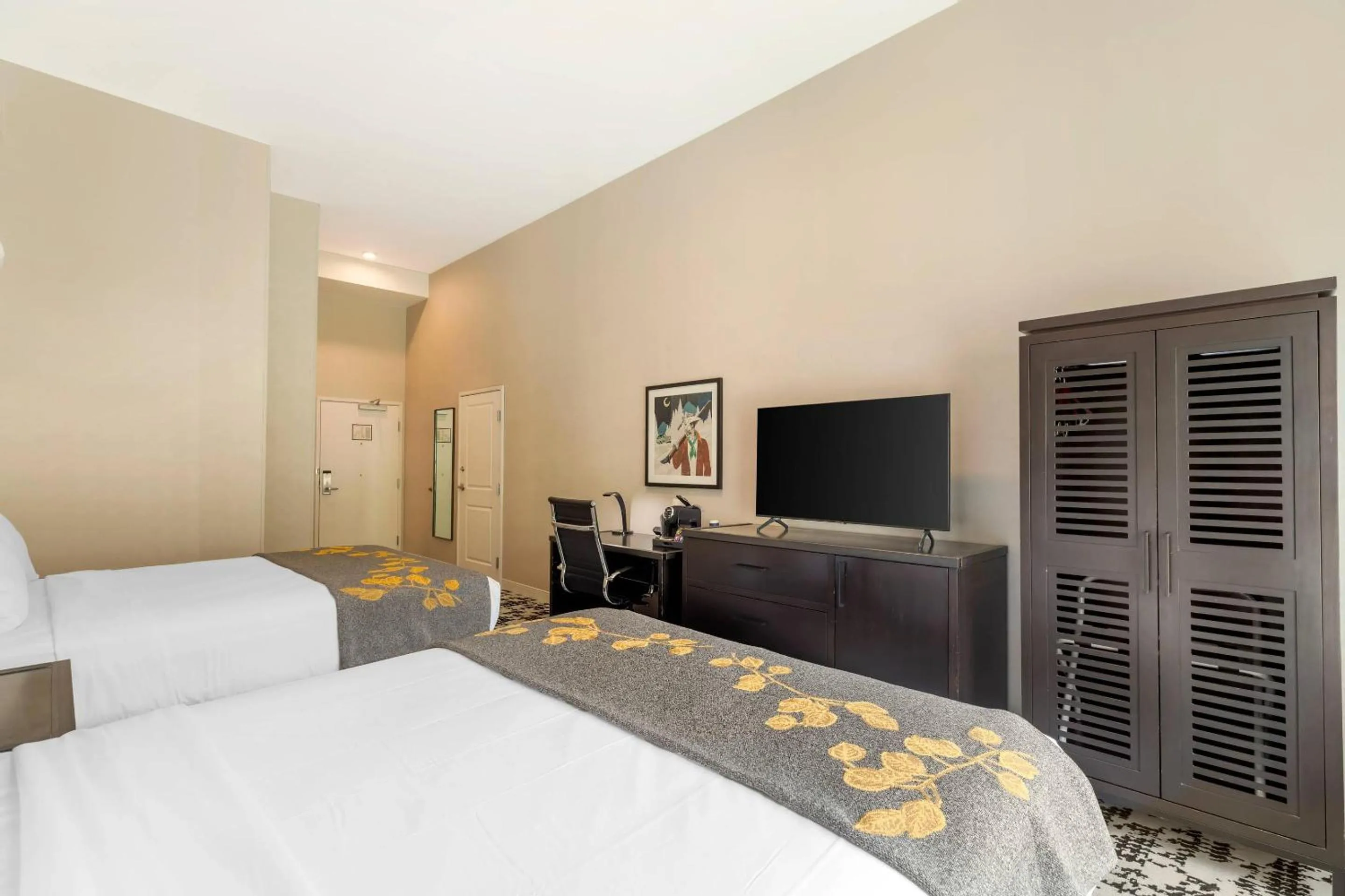 Bedroom in Cambria Hotel Copper Mountain