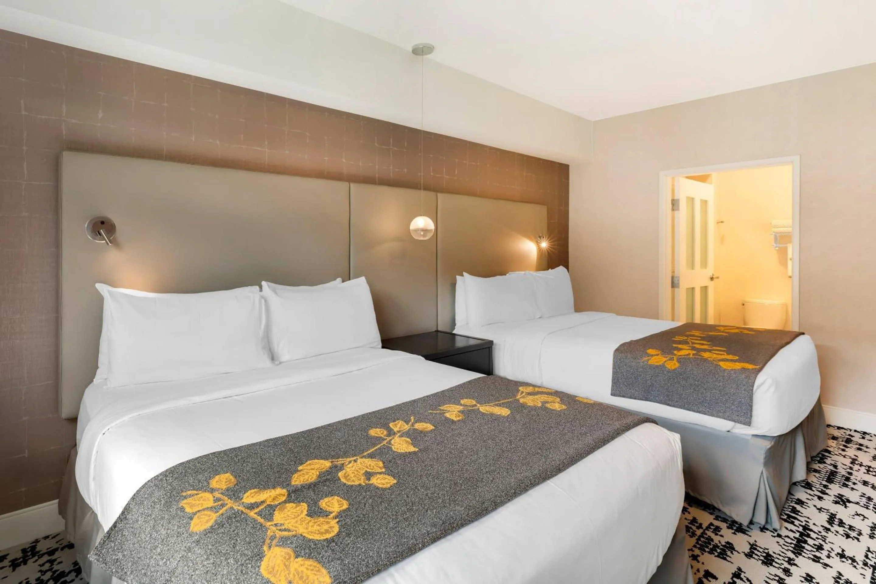 Bedroom in Cambria Hotel Copper Mountain