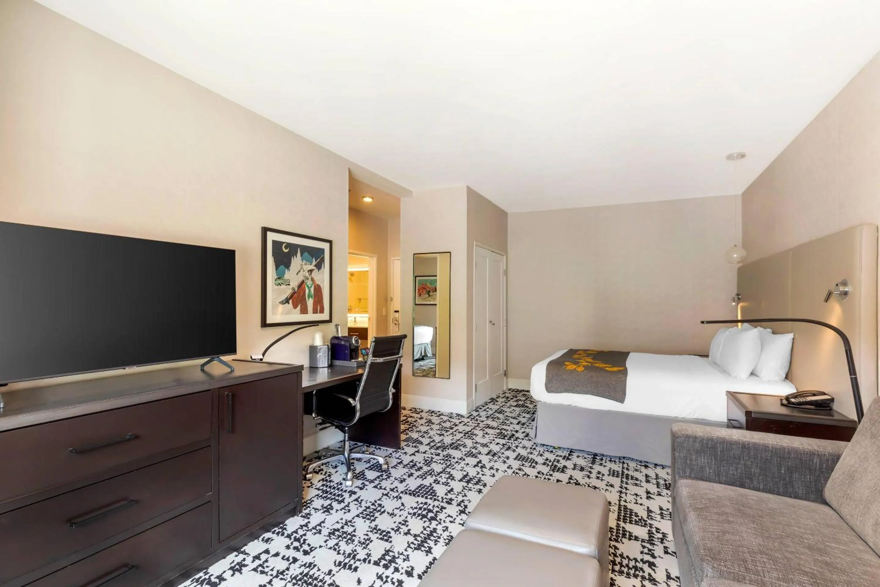 Bedroom in Cambria Hotel Copper Mountain