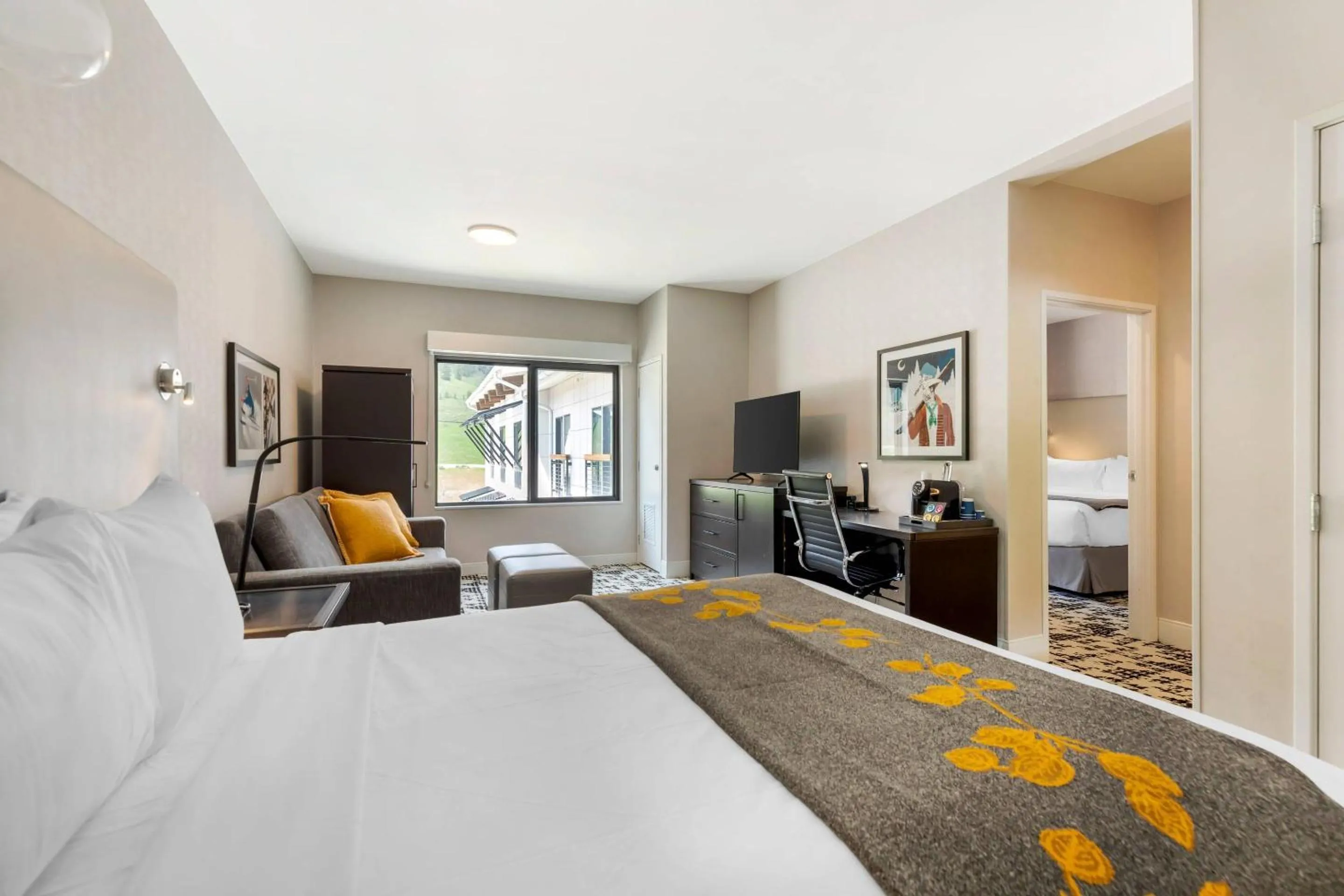 Bedroom, Bed in Cambria Hotel Copper Mountain