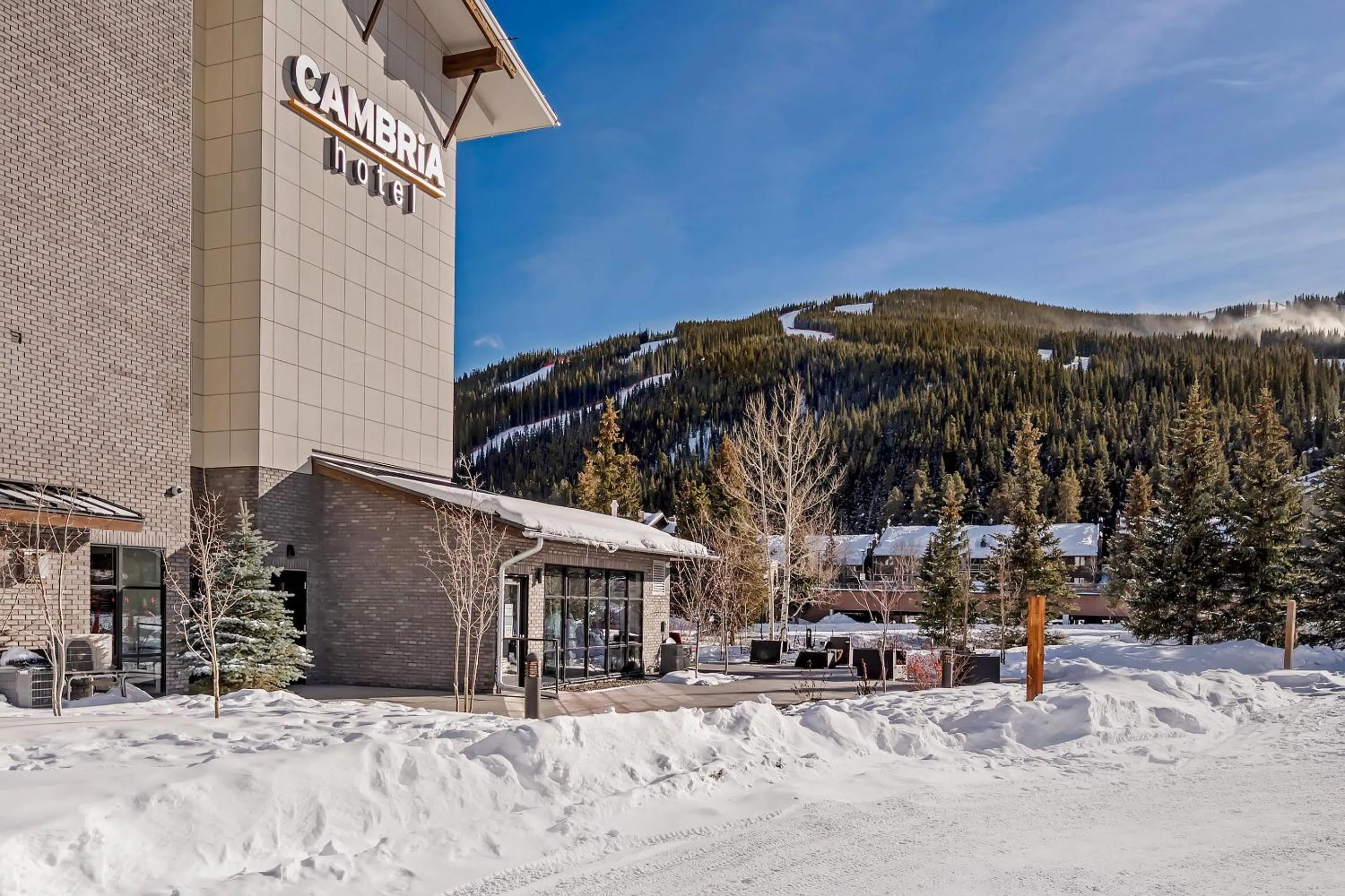 Property building in Cambria Hotel Copper Mountain