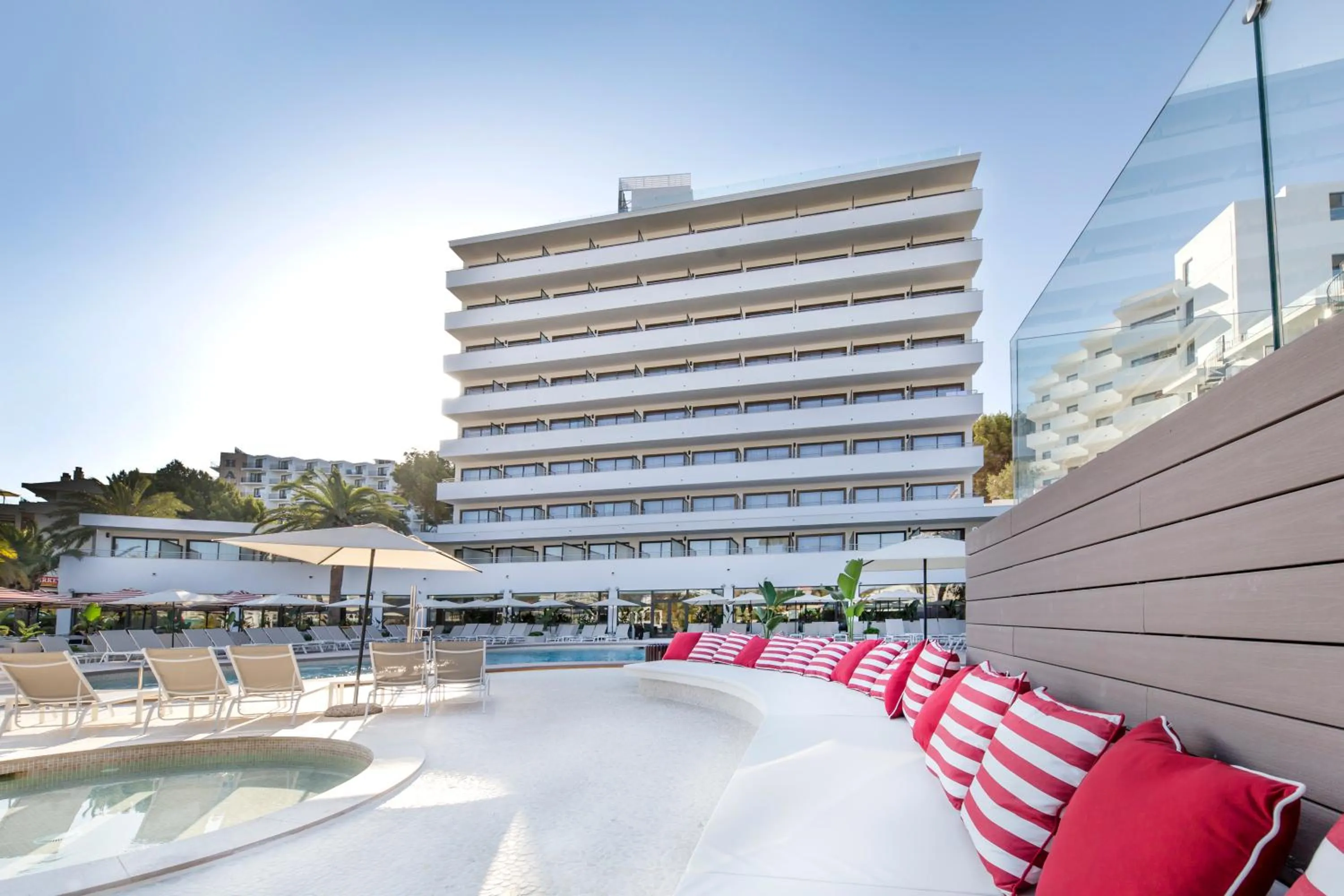 Swimming pool in FERGUS Style Tobago - Adults Only