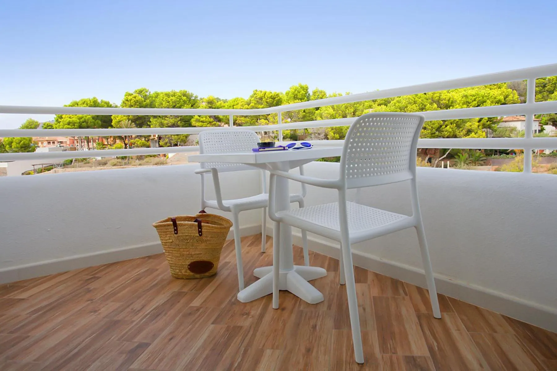 Balcony/Terrace in FERGUS Style Cala Blanca Suites