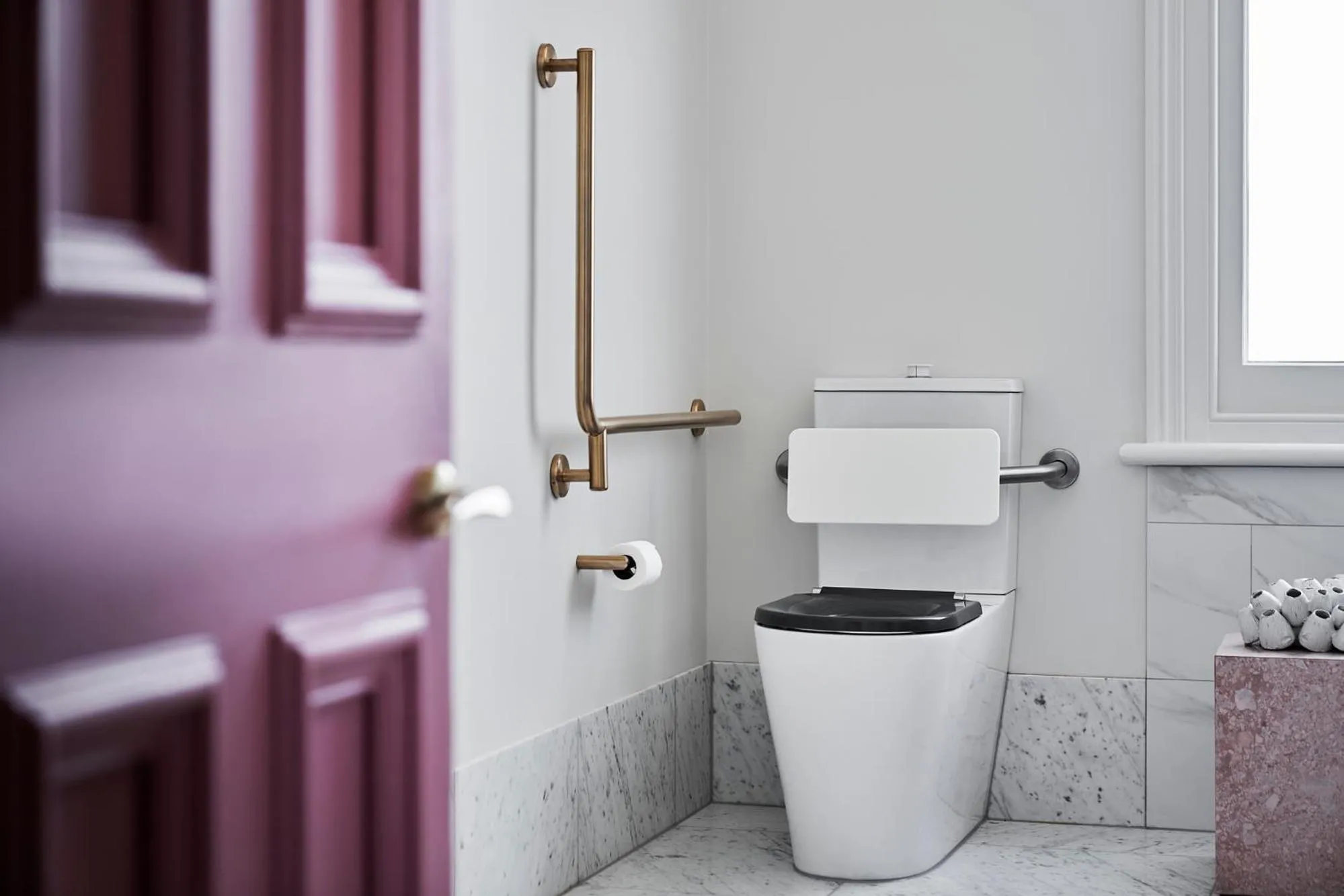 Bathroom in Hotel Vera Ballarat