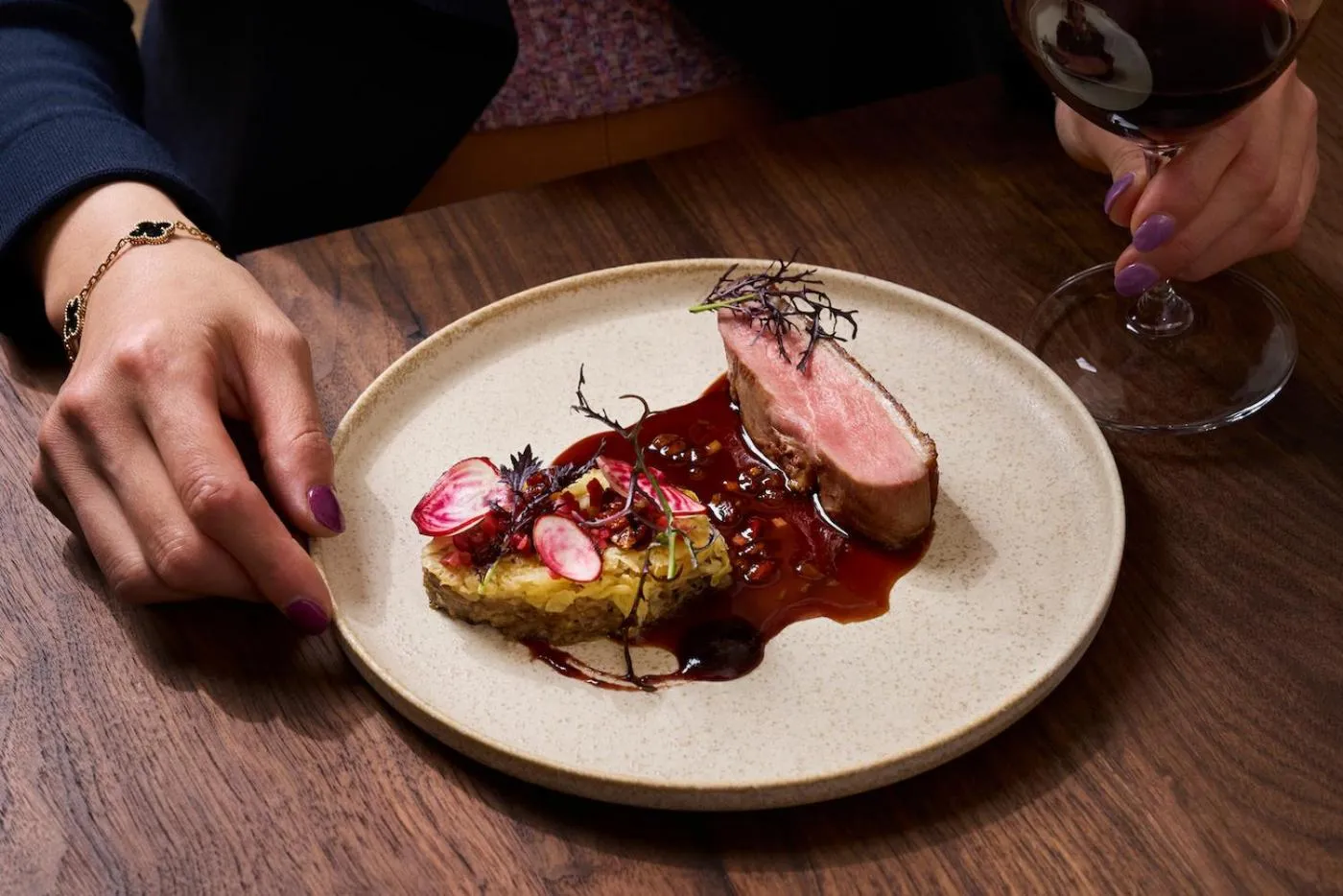 Restaurant/places to eat in Hotel Vera Ballarat