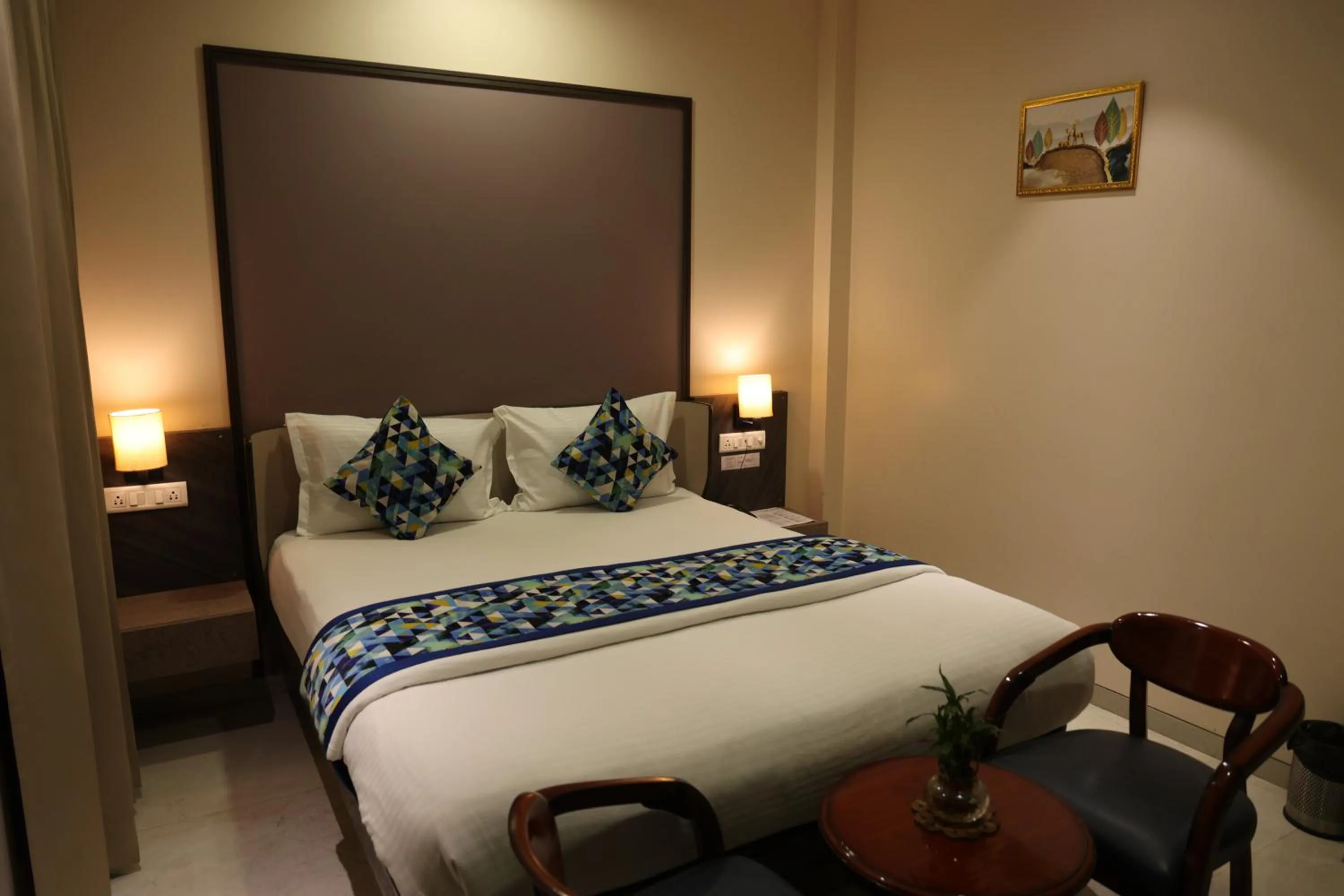 Bedroom, Bed in Hotel Pinaka Inn