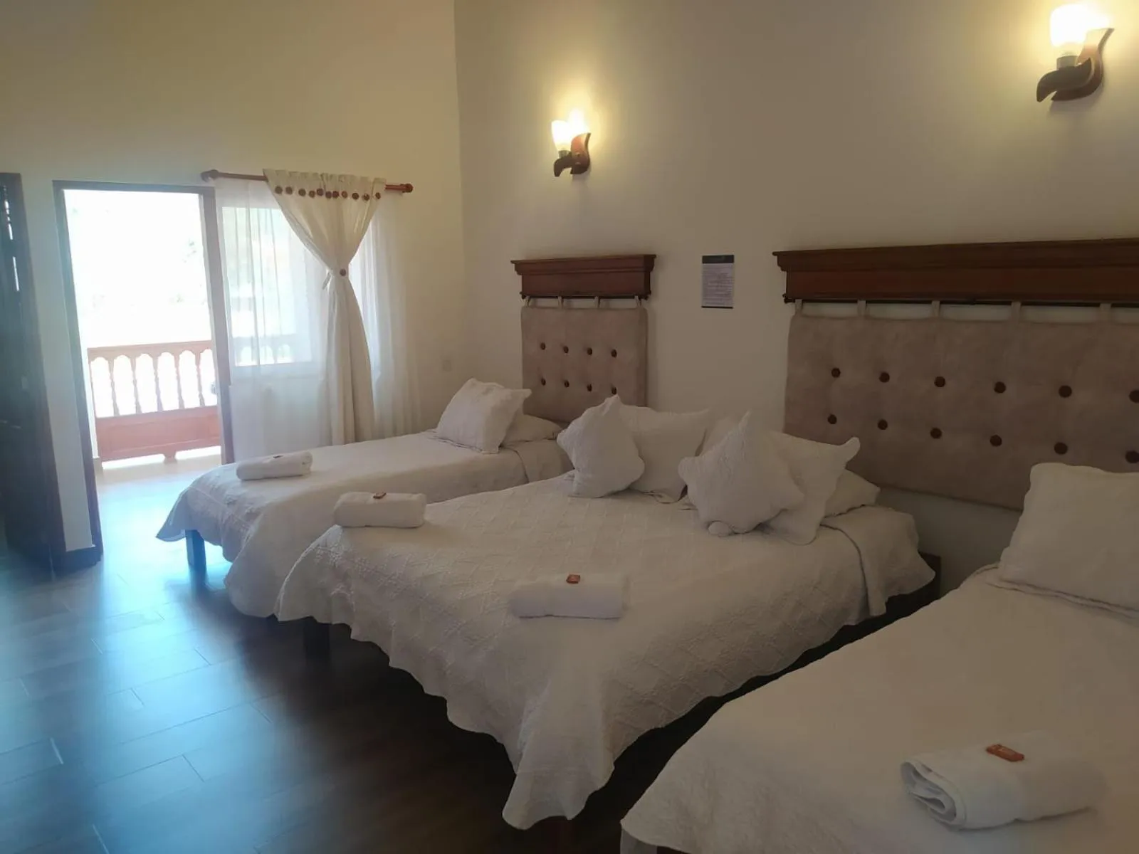 Photo of the whole room, Bed in Hotel las Palmas