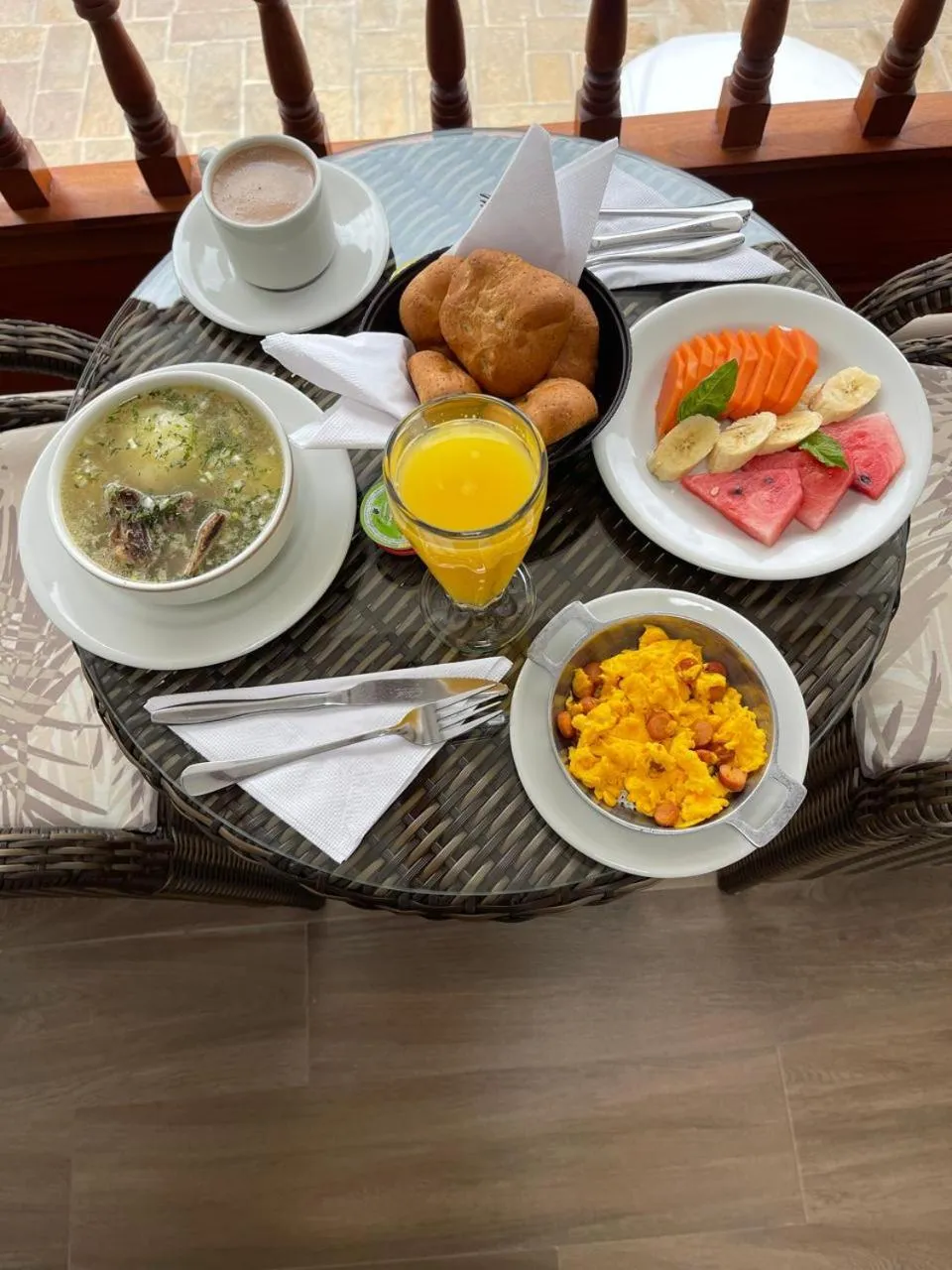 Restaurant/places to eat in Hotel las Palmas