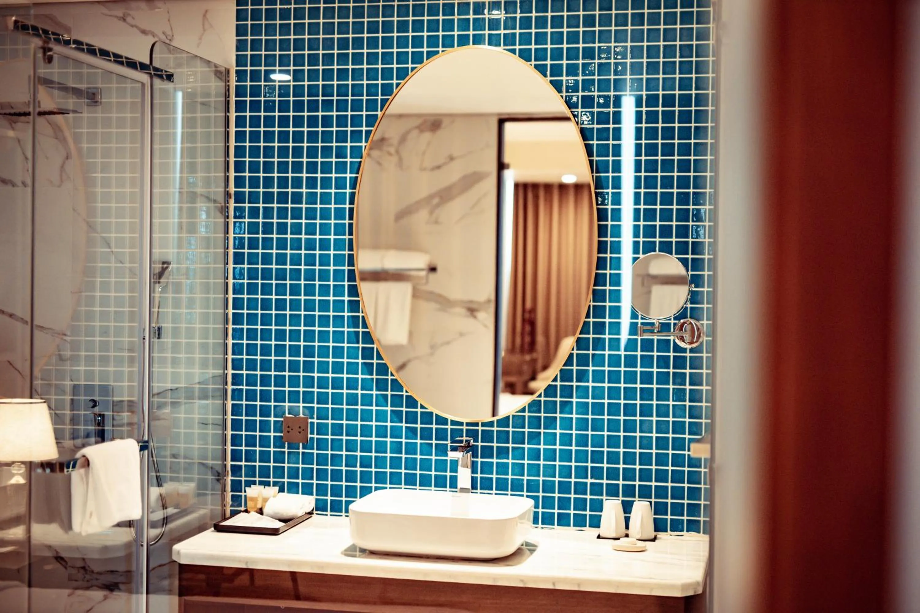 Shower in Muong Thanh Luxury Cao Bang