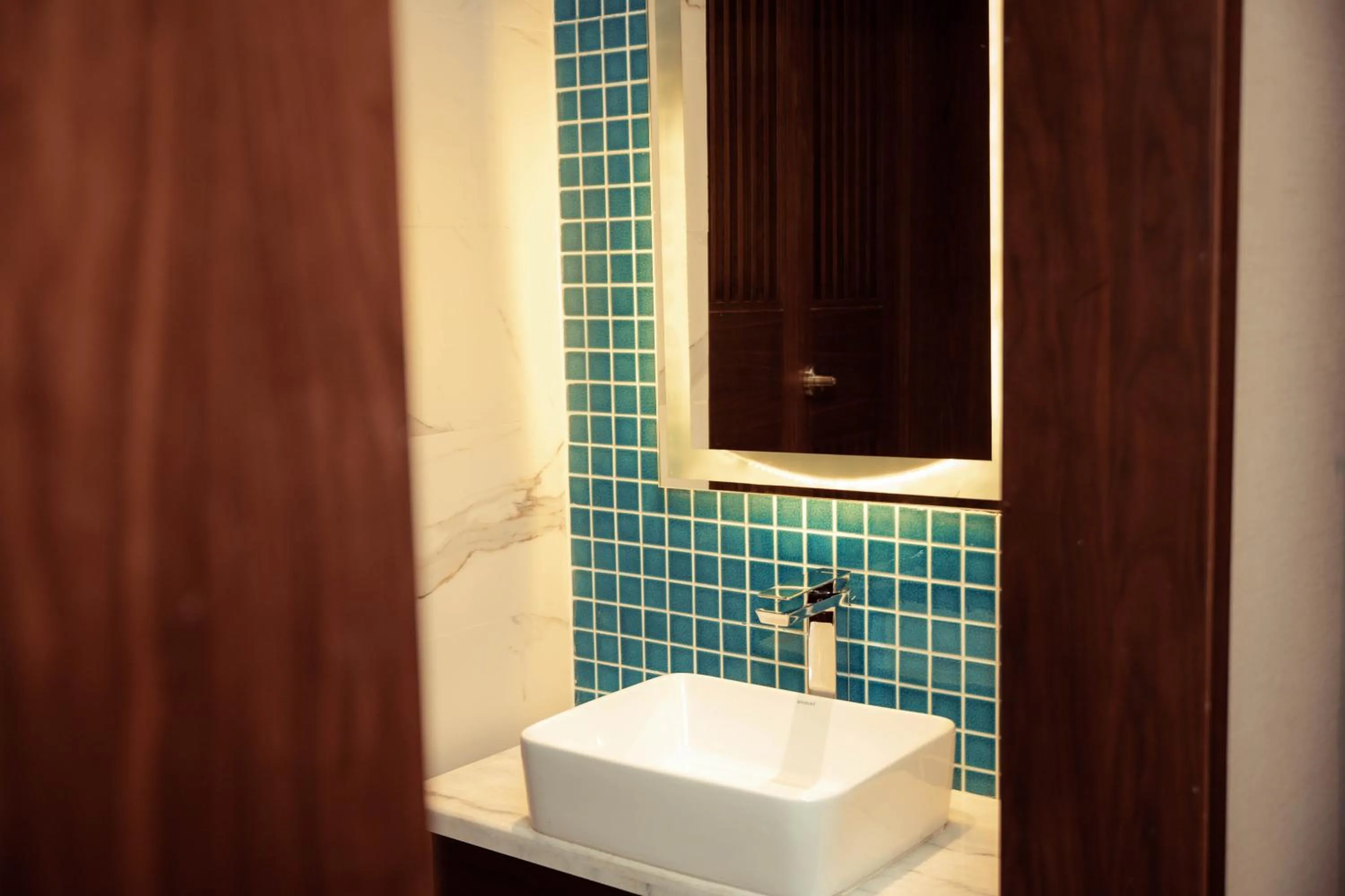 Shower in Muong Thanh Luxury Cao Bang