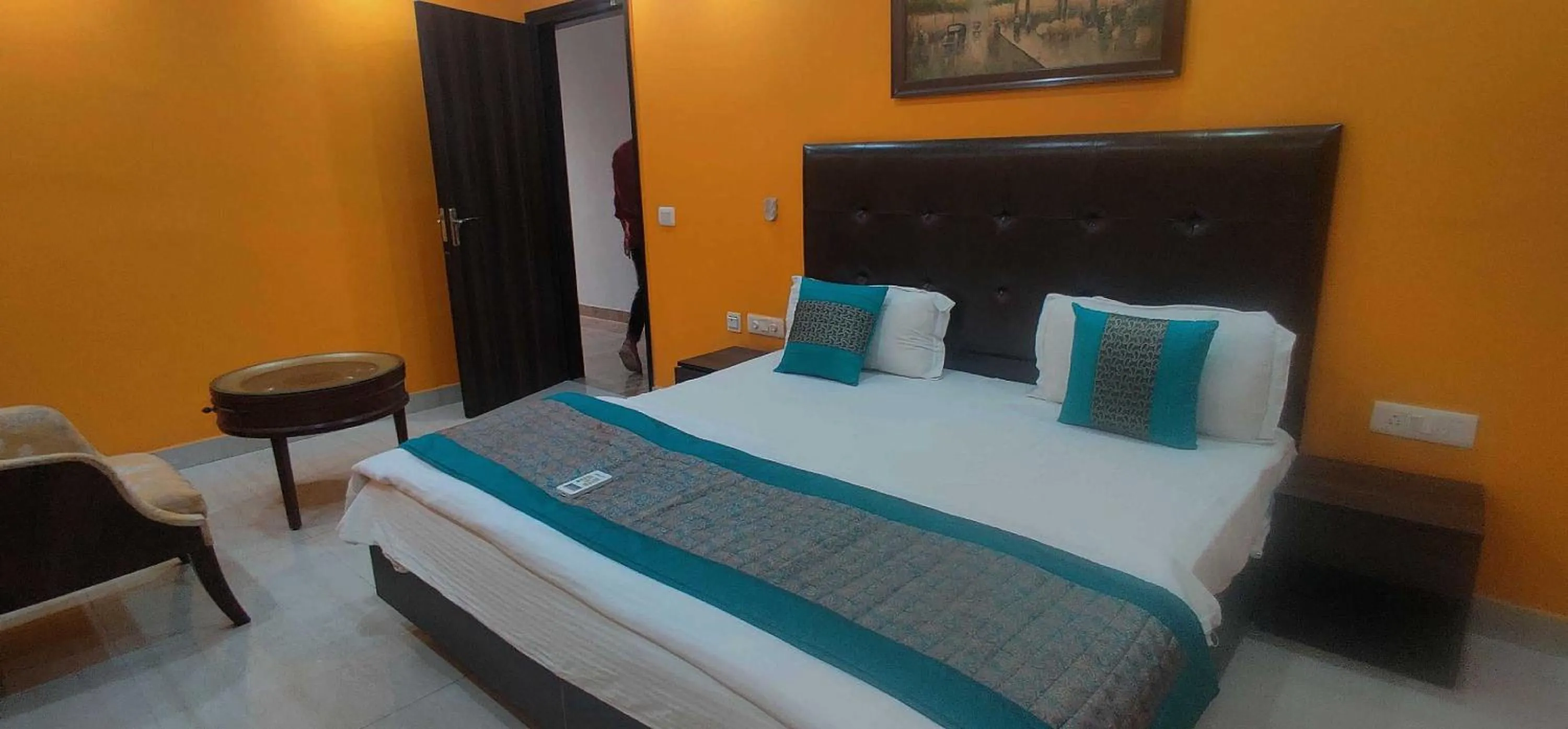 Bedroom, Bed in Hotel O Golden King