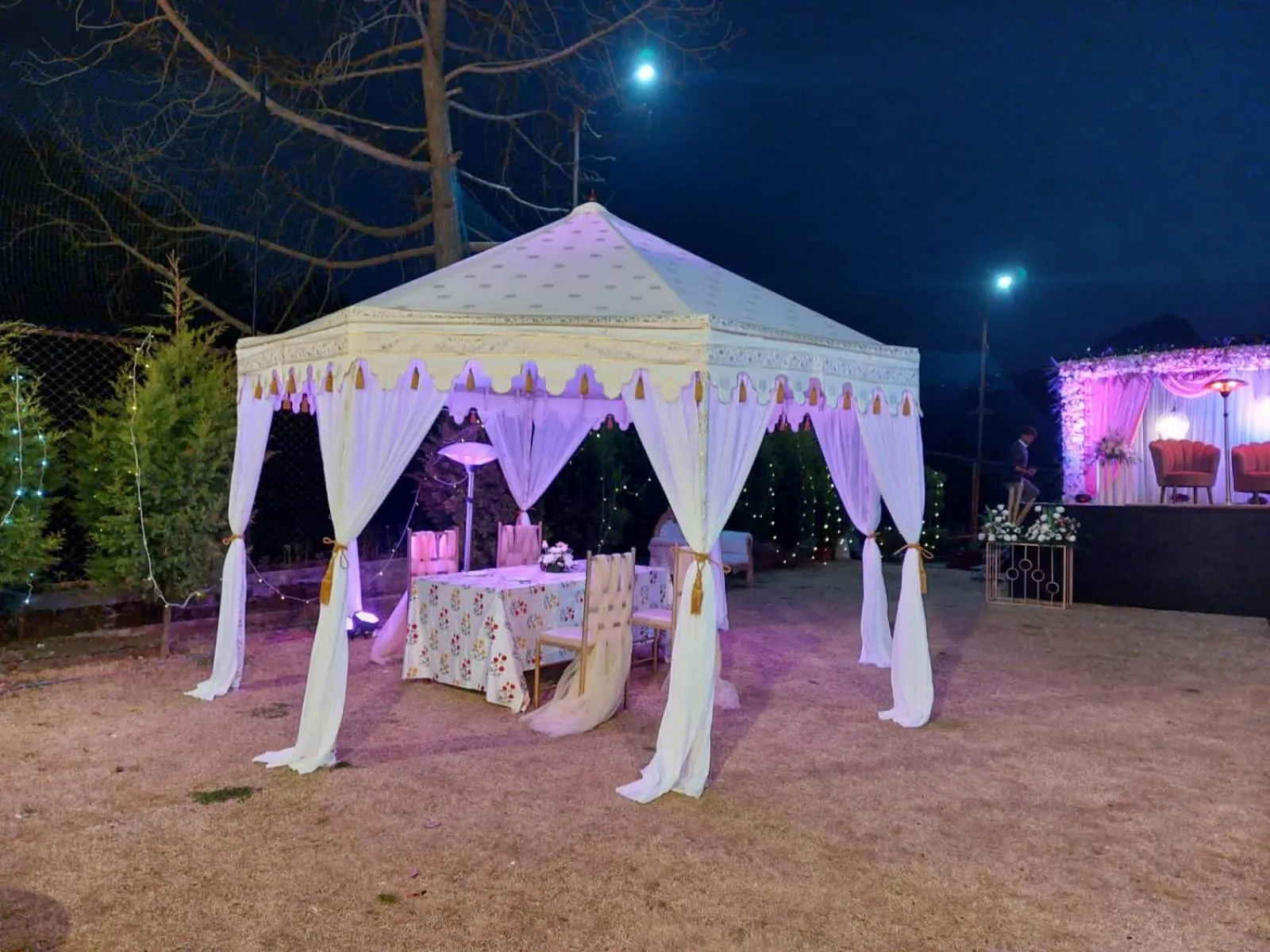 Garden in Wood Creek Resort & Spa Kasauli