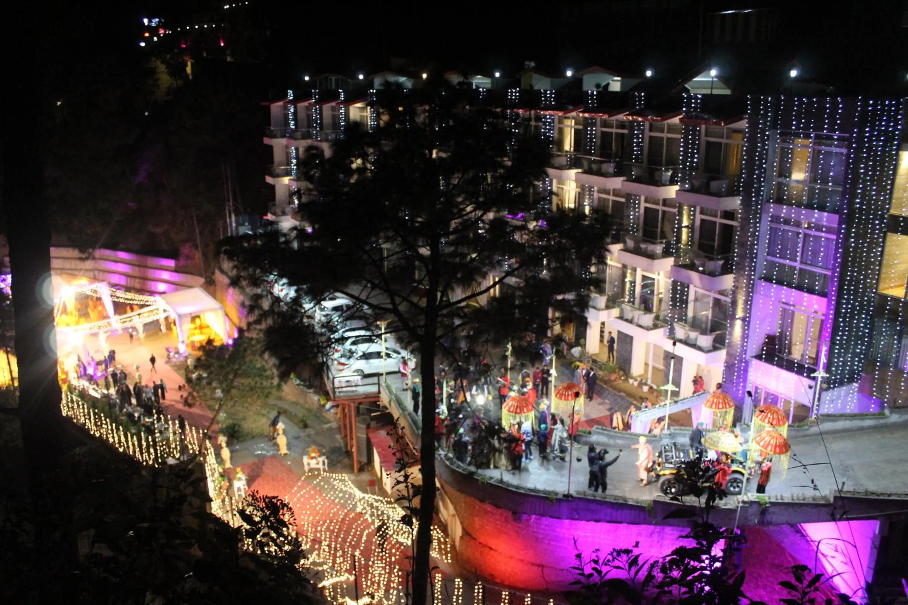 Wood Creek Resort & Spa Kasauli