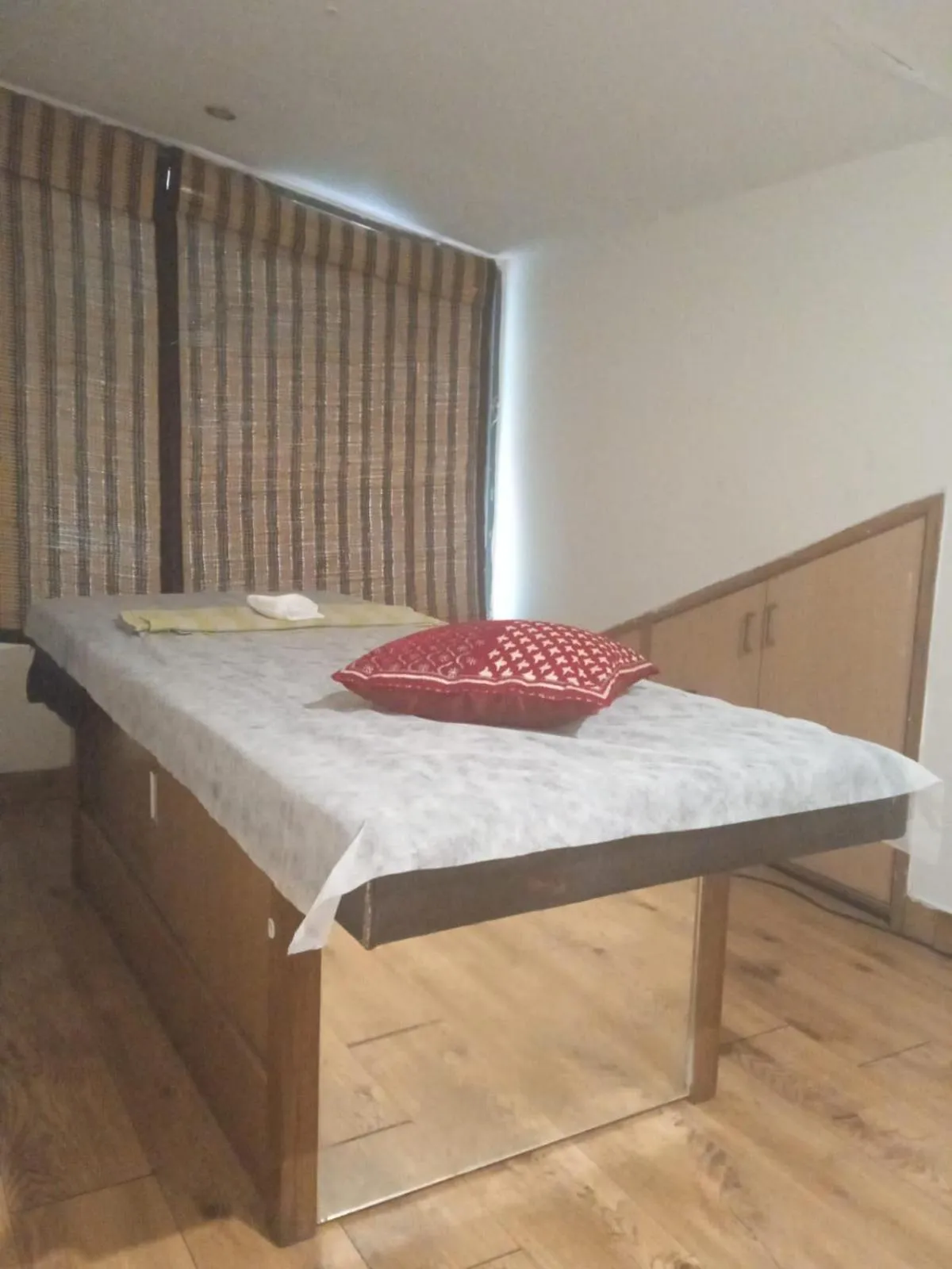 Spa and wellness centre/facilities, Bed in Wood Creek Resort & Spa Kasauli