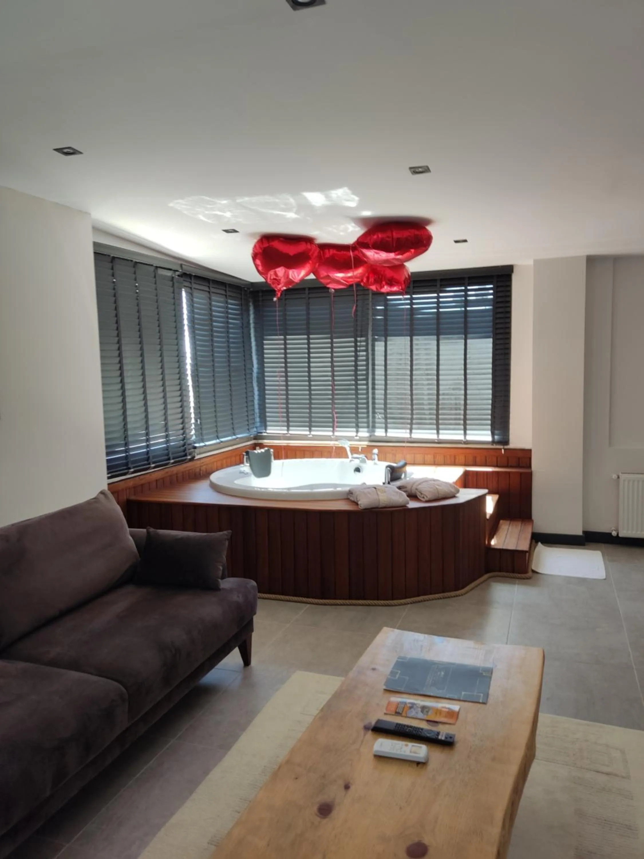 Seating area in ELUXİO SUİTE HOTEL