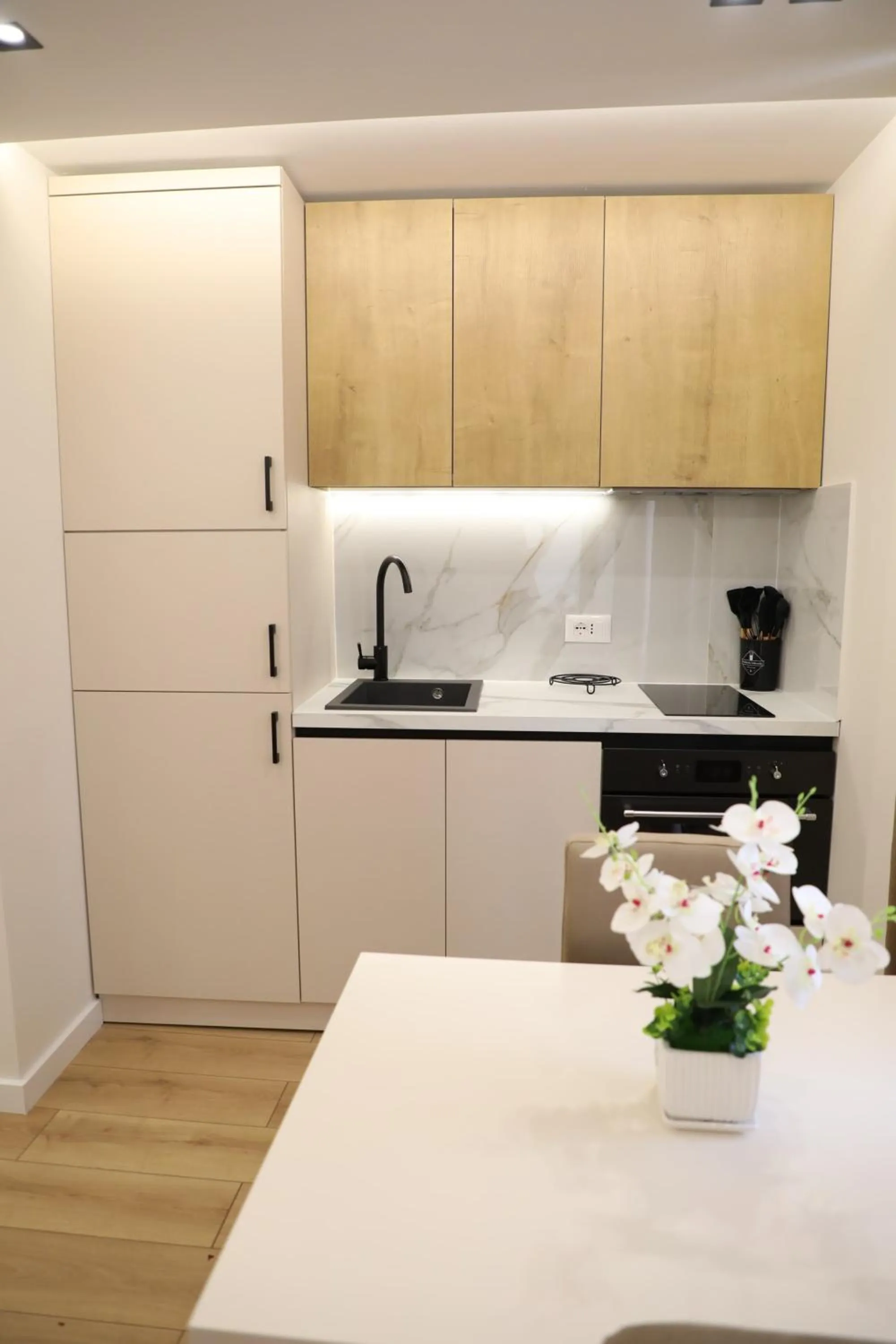 kitchen in Arkle Apartments 2