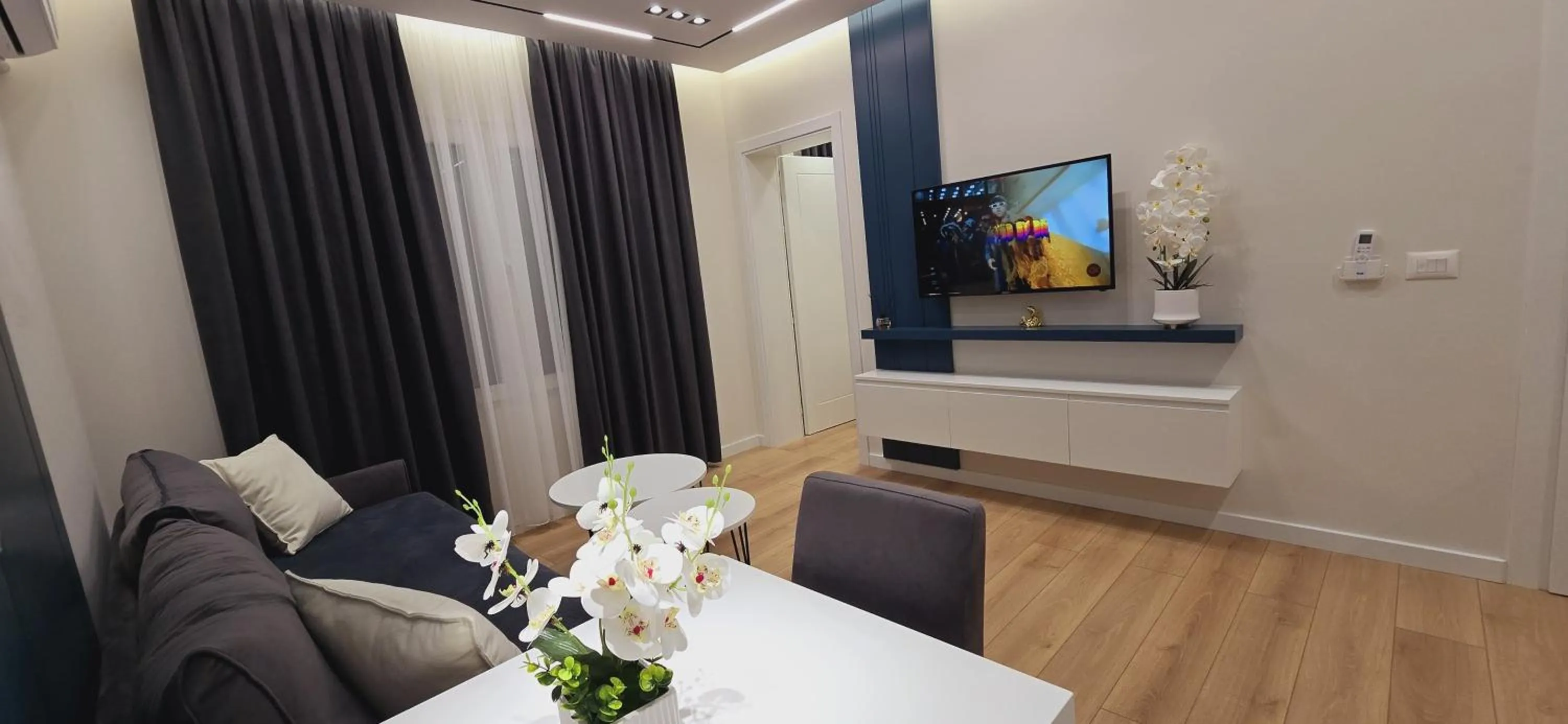 TV and multimedia in Arkle Apartments 2