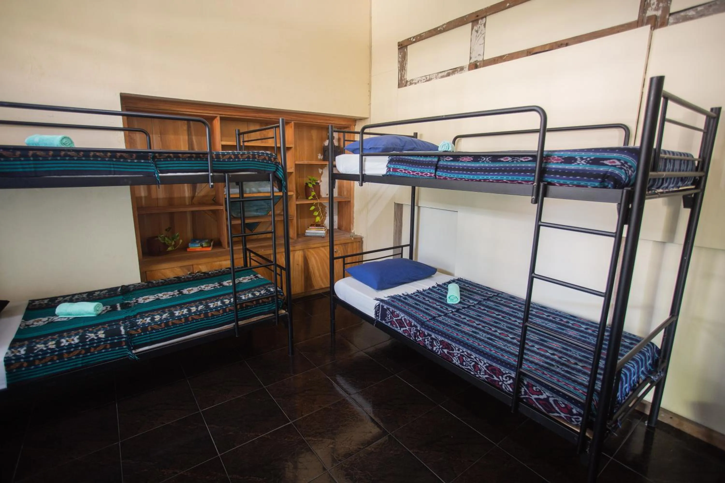 bunk bed, Bed in Rumah Kalpataru
