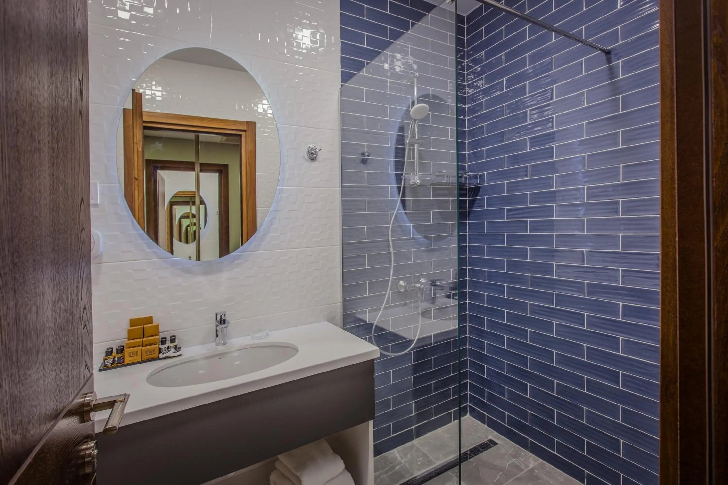 Bathroom in Gori Inn