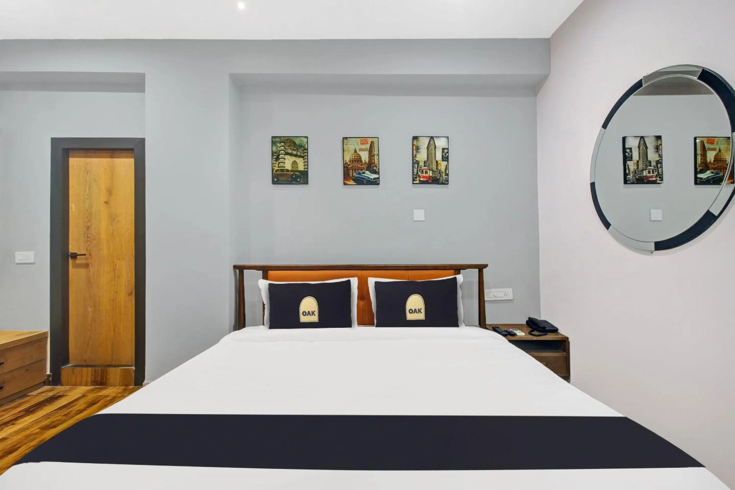 Bedroom, Bed in Super Townhouse OAK Hitec City Near Image Hospital