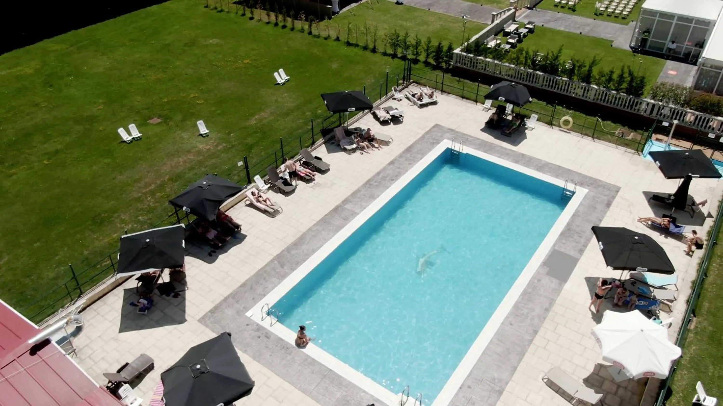 Swimming pool in ARVA Santiago León