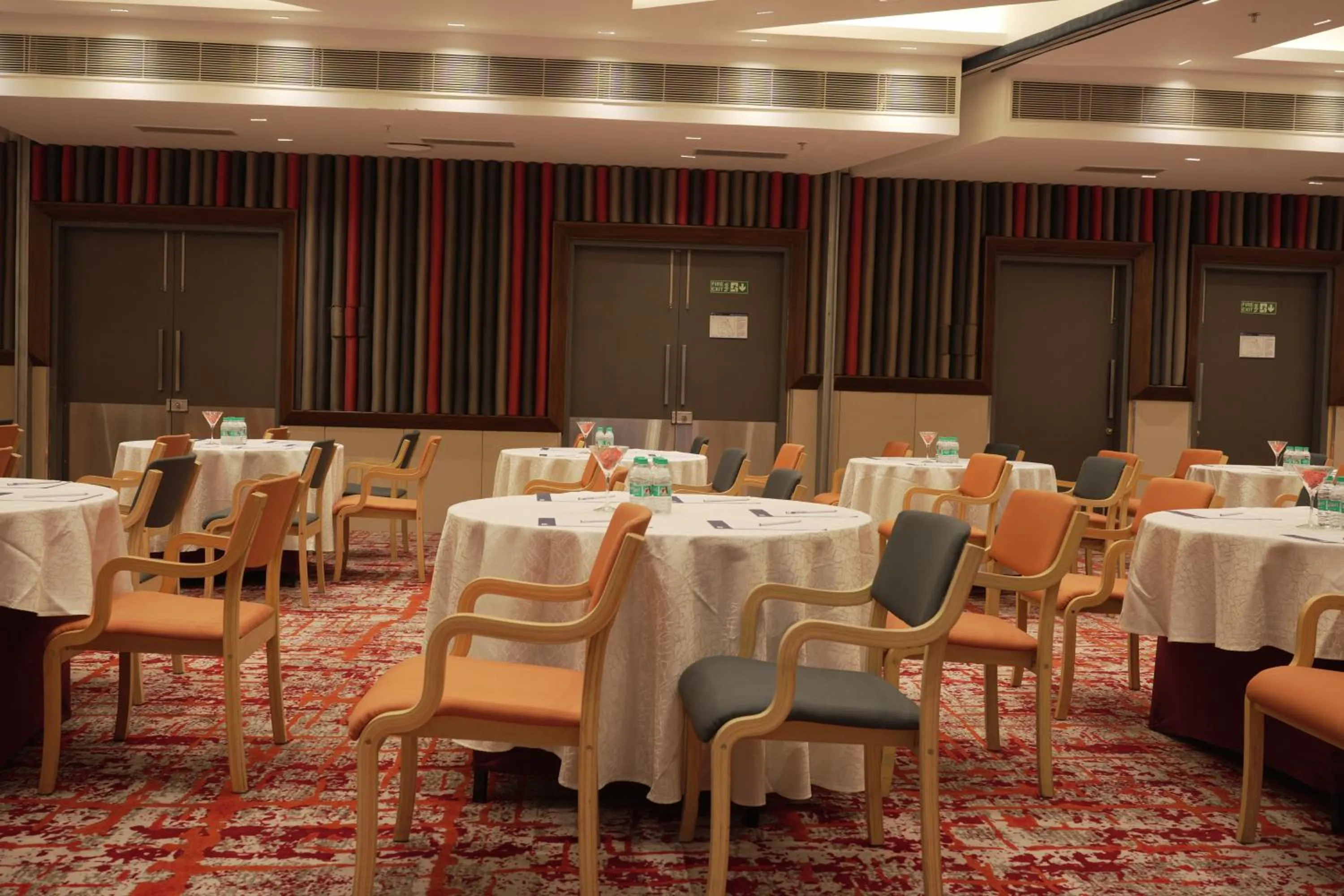 Meeting/conference room in Holiday Inn Express & Suites Jaipur Gopalpura by IHG