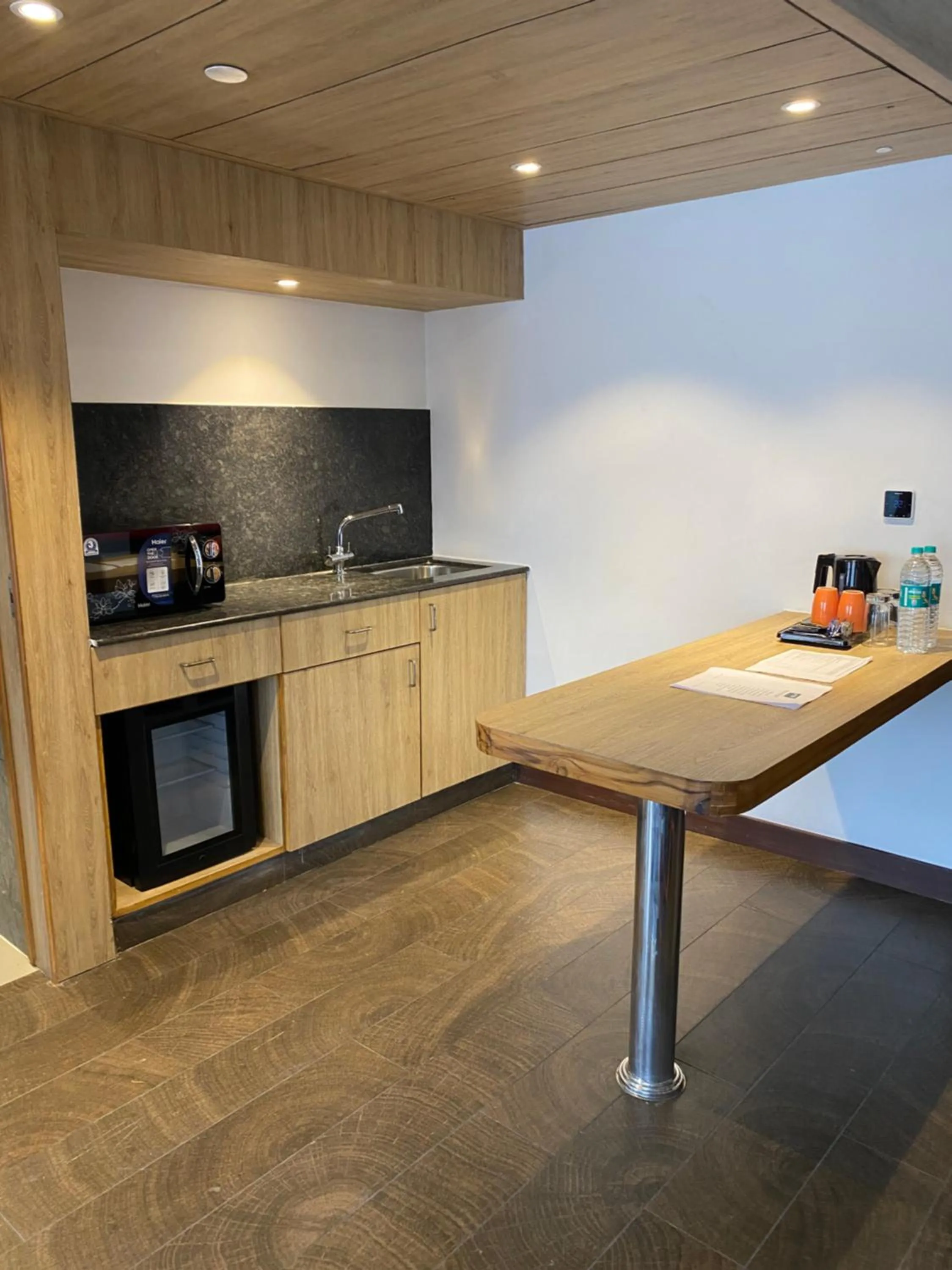 Coffee/tea facilities in Holiday Inn Express & Suites Jaipur Gopalpura by IHG