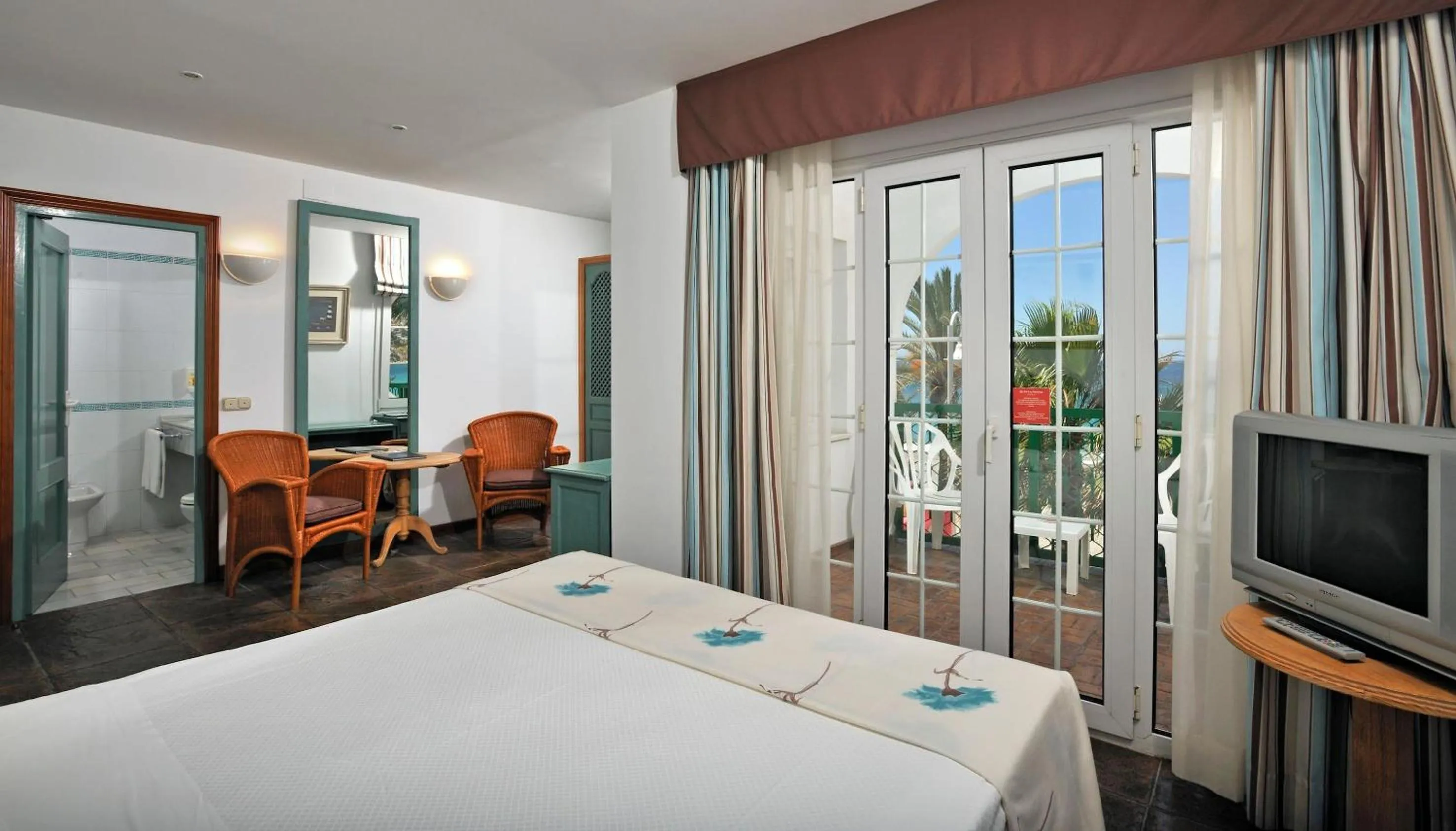 Bedroom, Bed in Sol Los Fenicios