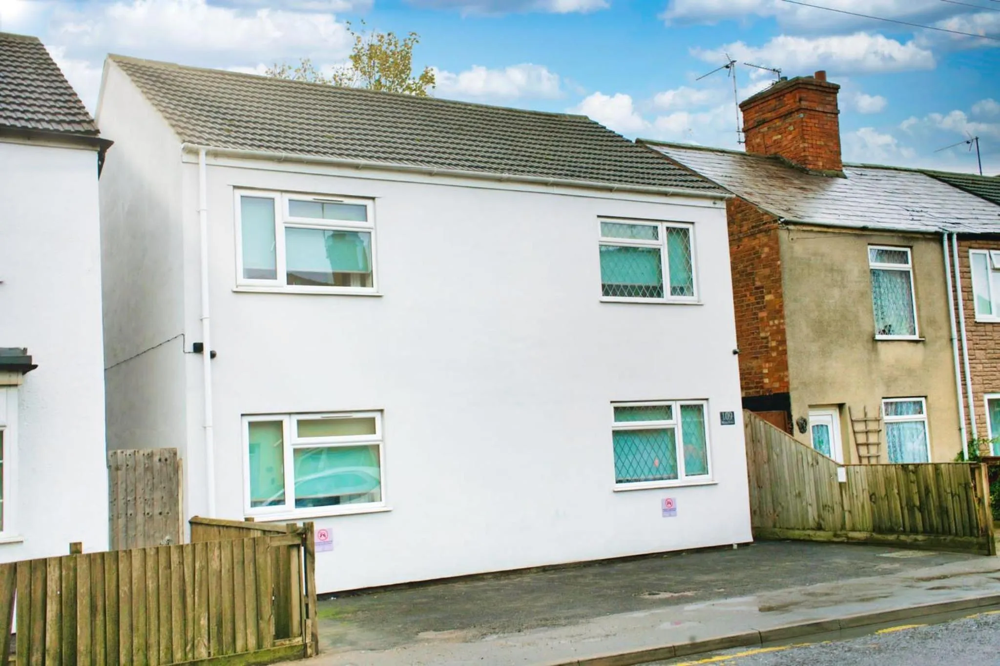 Property building in Baxter House