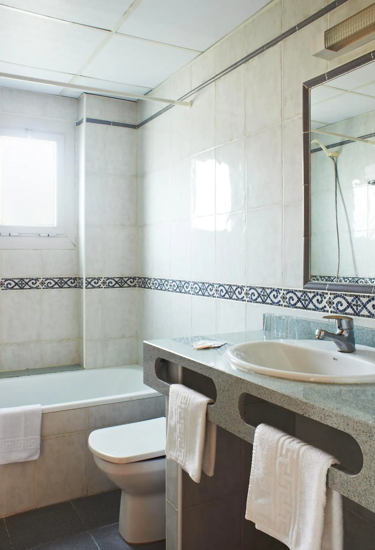 Bathroom in BLUESEA Copacabana