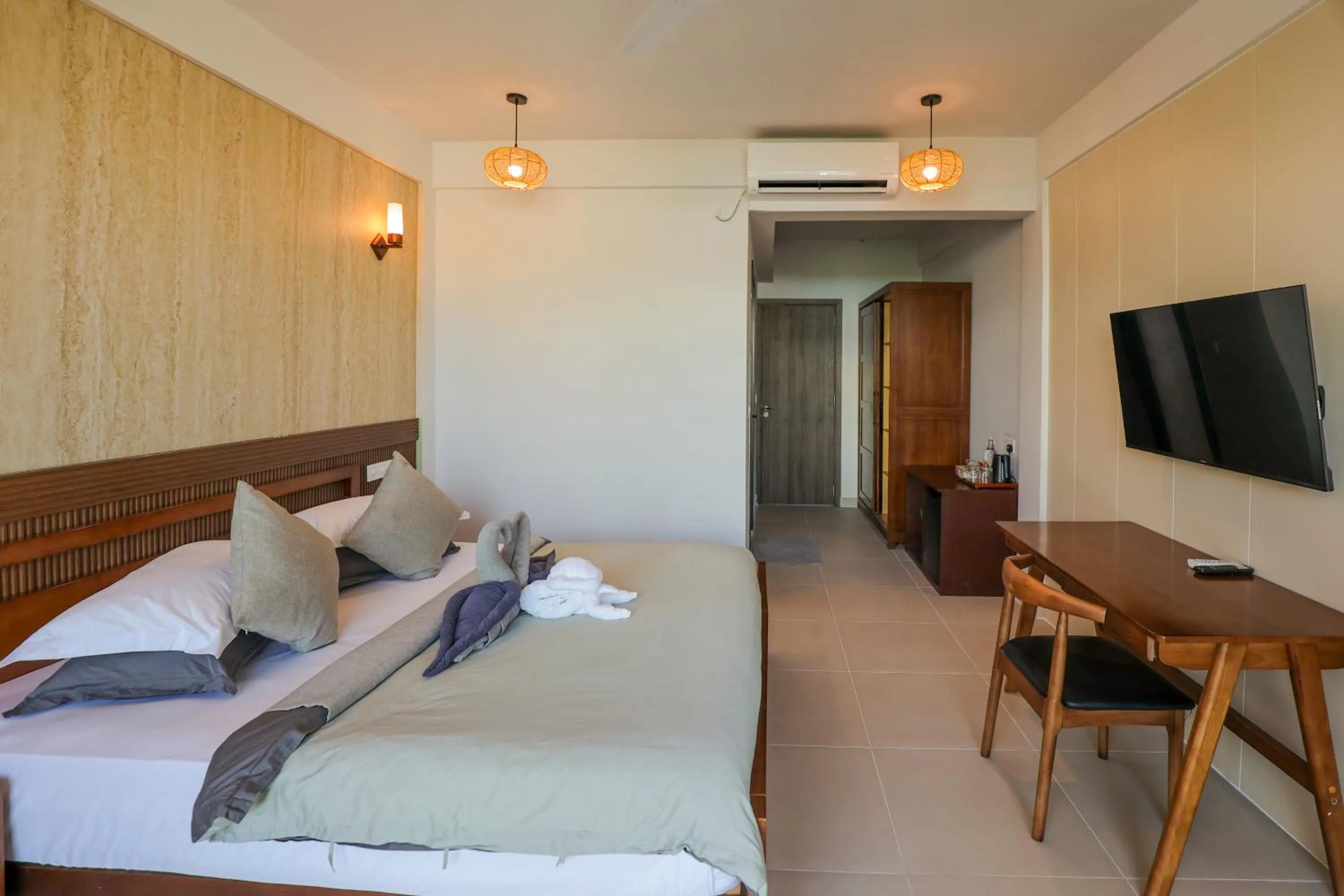 Bed in Ahola Thoddoo, Maldives