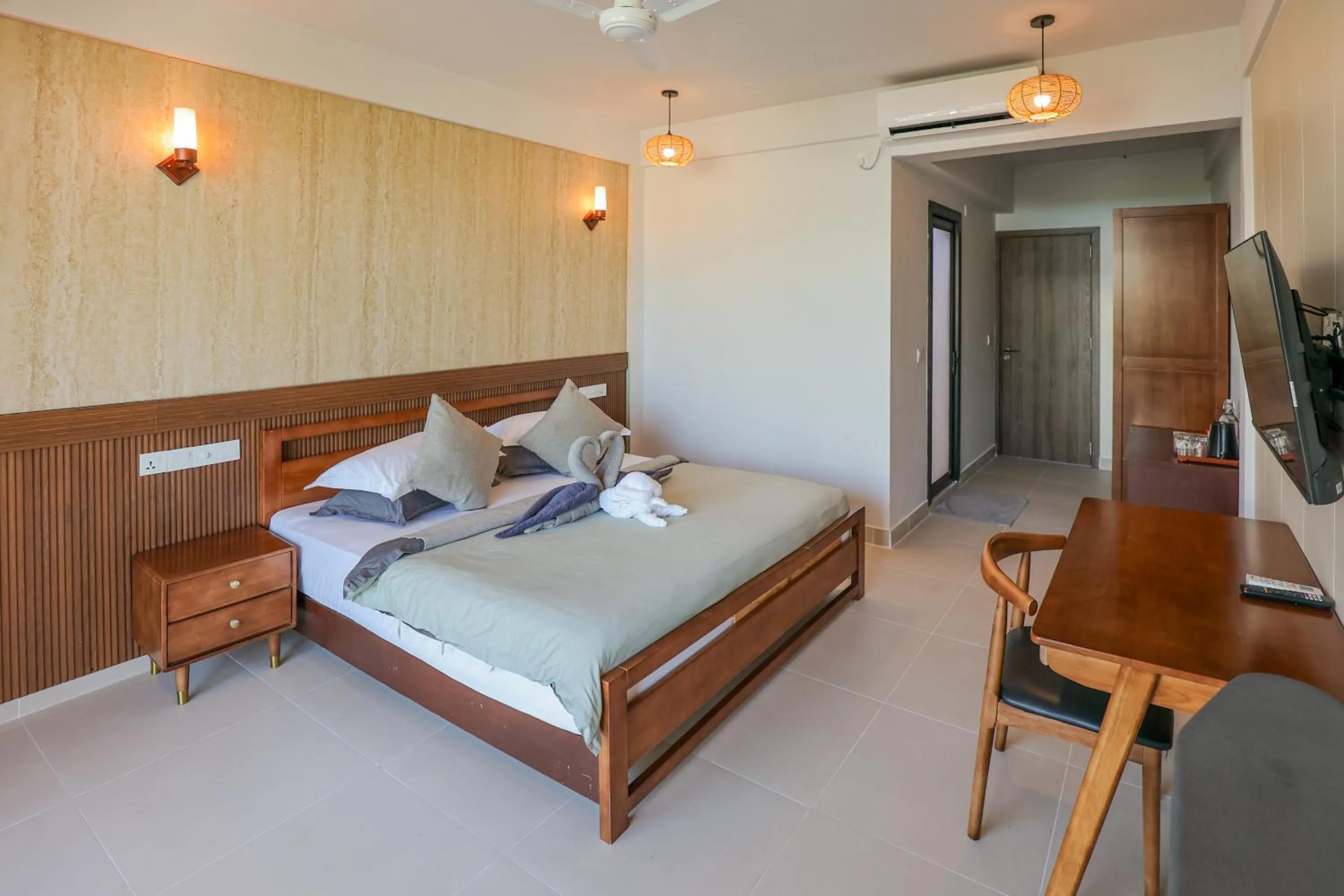 Bed in Ahola Thoddoo, Maldives