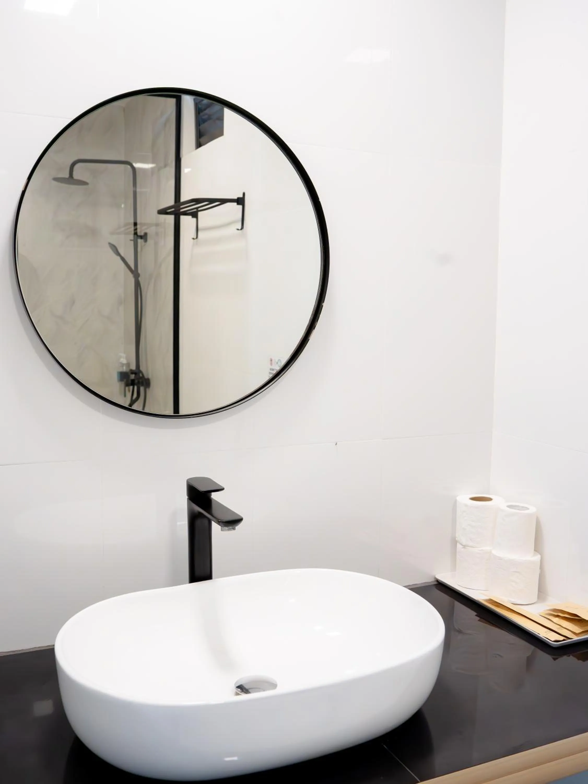 Bathroom in Ahola Thoddoo, Maldives