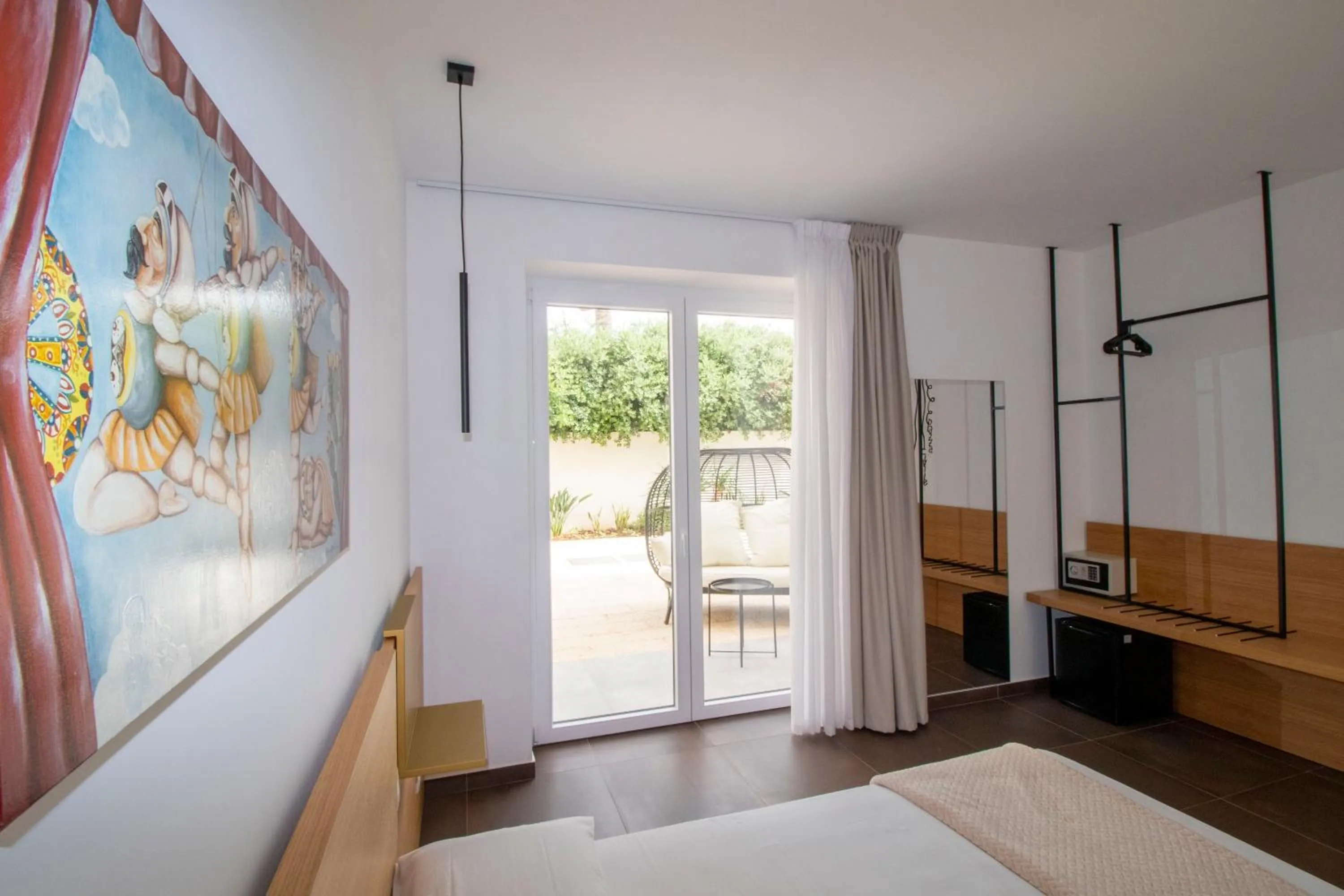 Patio, Bed in Hotel Arte Mare