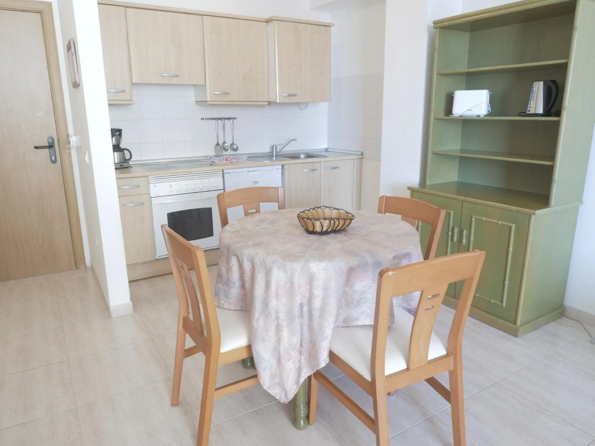 kitchen, Dining Area in Apartamentos Alta