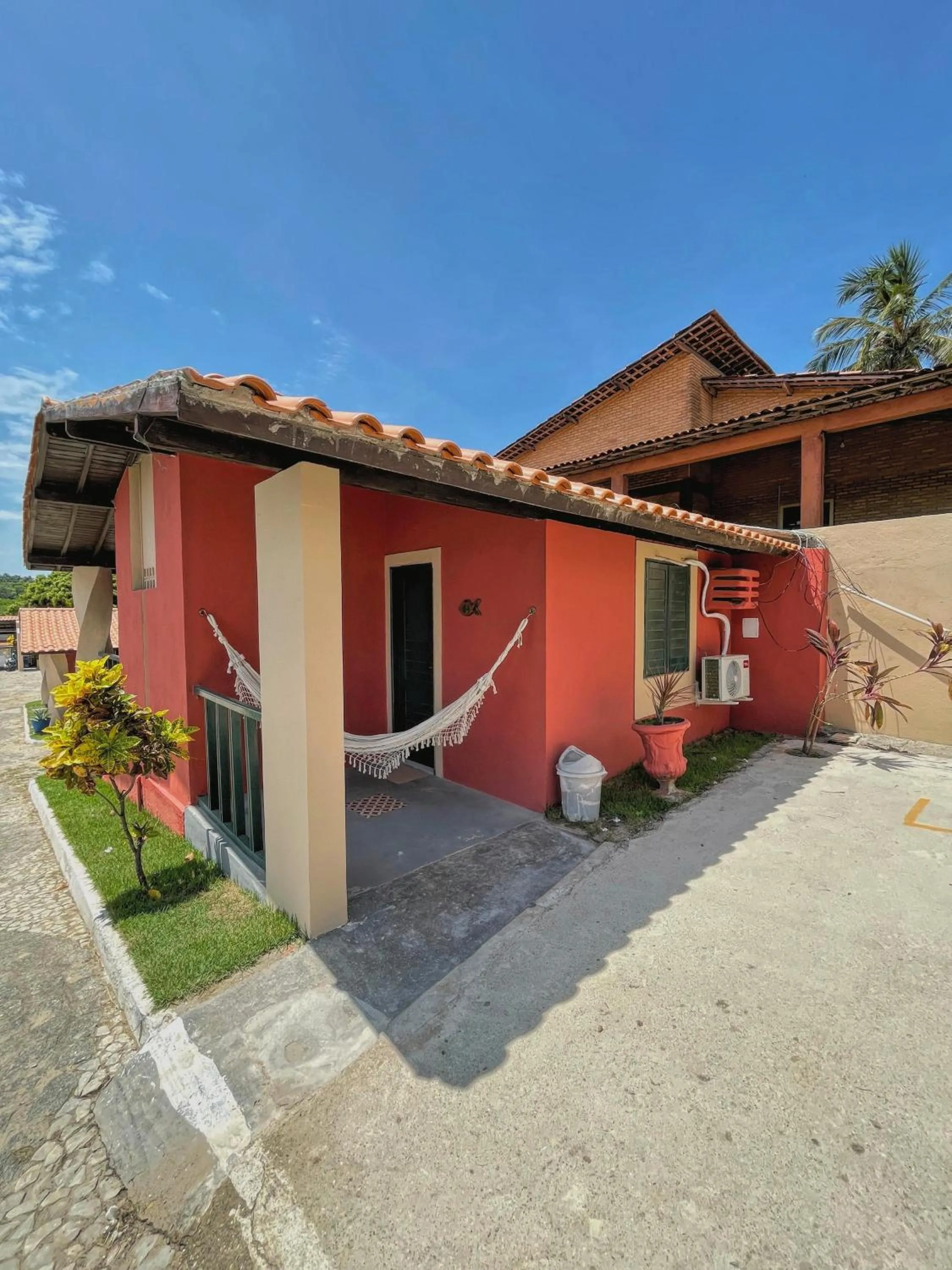 Property building in Pousada Paradise