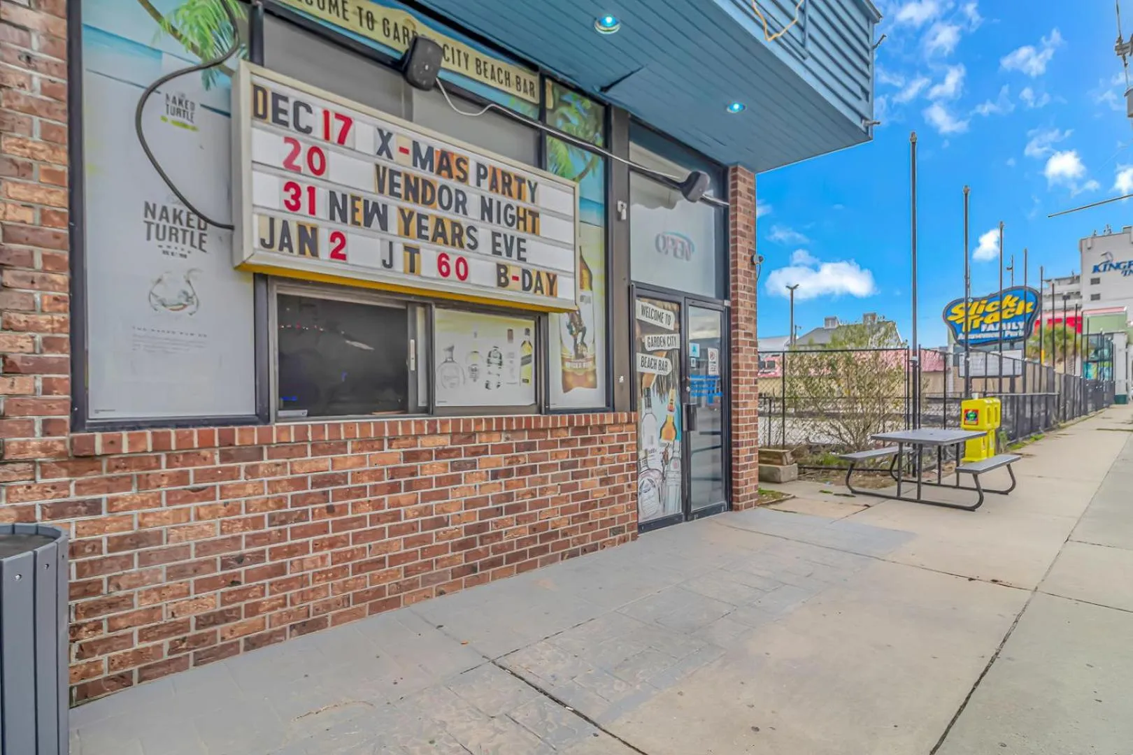 125 Atlantic Avenue Unit F - Pet Friendly! Walk To The Beach and Pier! 1BR -1BA - Sleeps 2-4 guests!