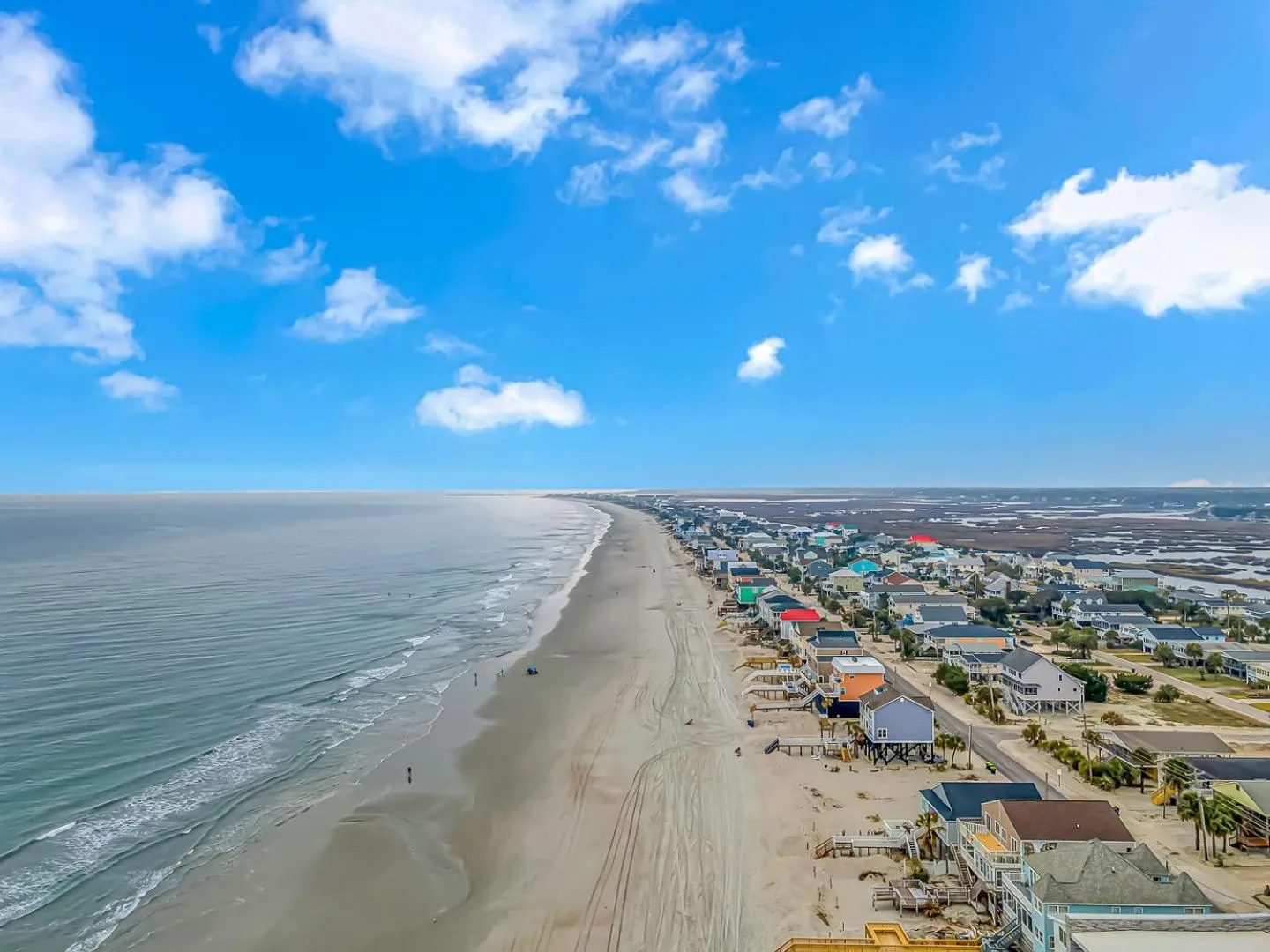 125 Atlantic Avenue Unit F - Pet Friendly! Walk To The Beach and Pier! 1BR -1BA - Sleeps 2-4 guests!