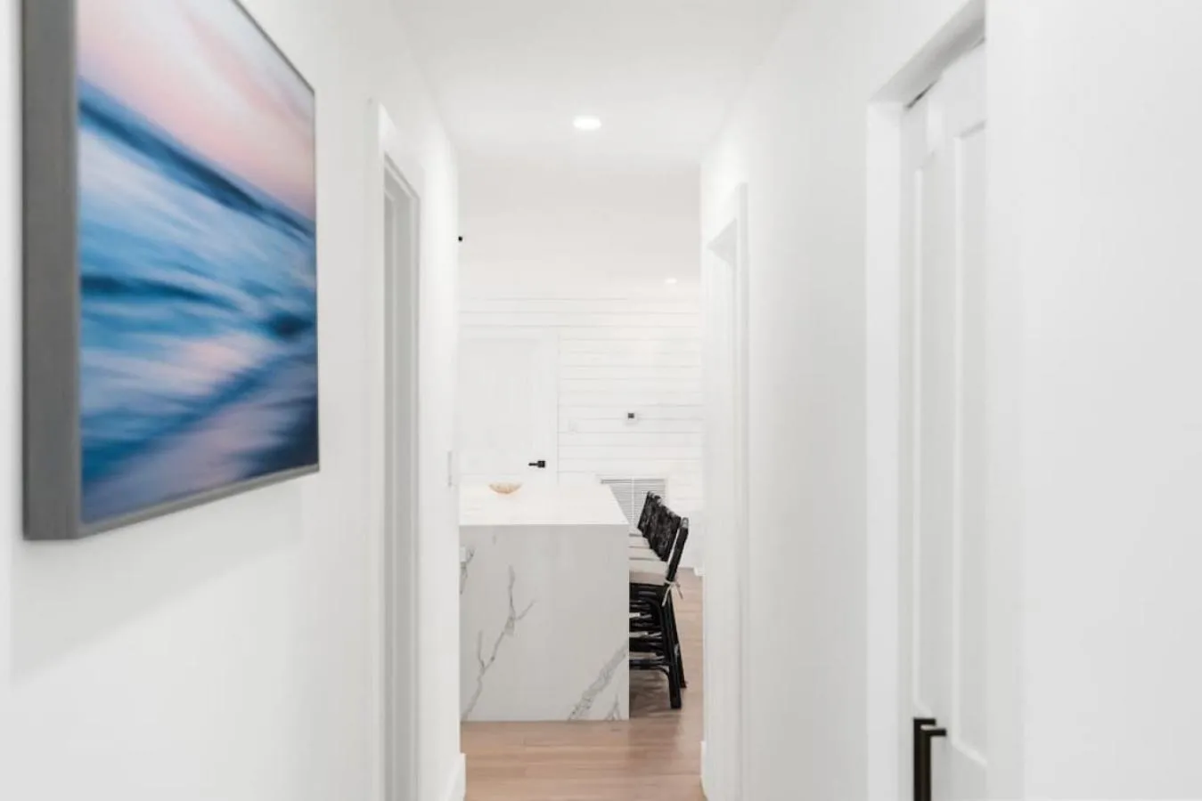 Delilas Chic 3 Bedroom 2 bath Abode with Heated Pool