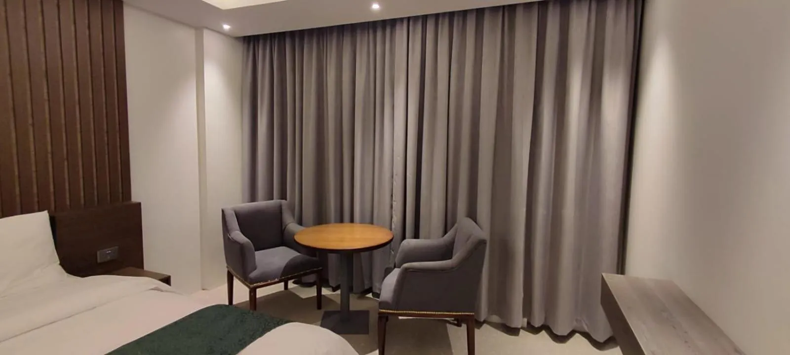 Bed in Green View Hotel, Jabal Akhdar