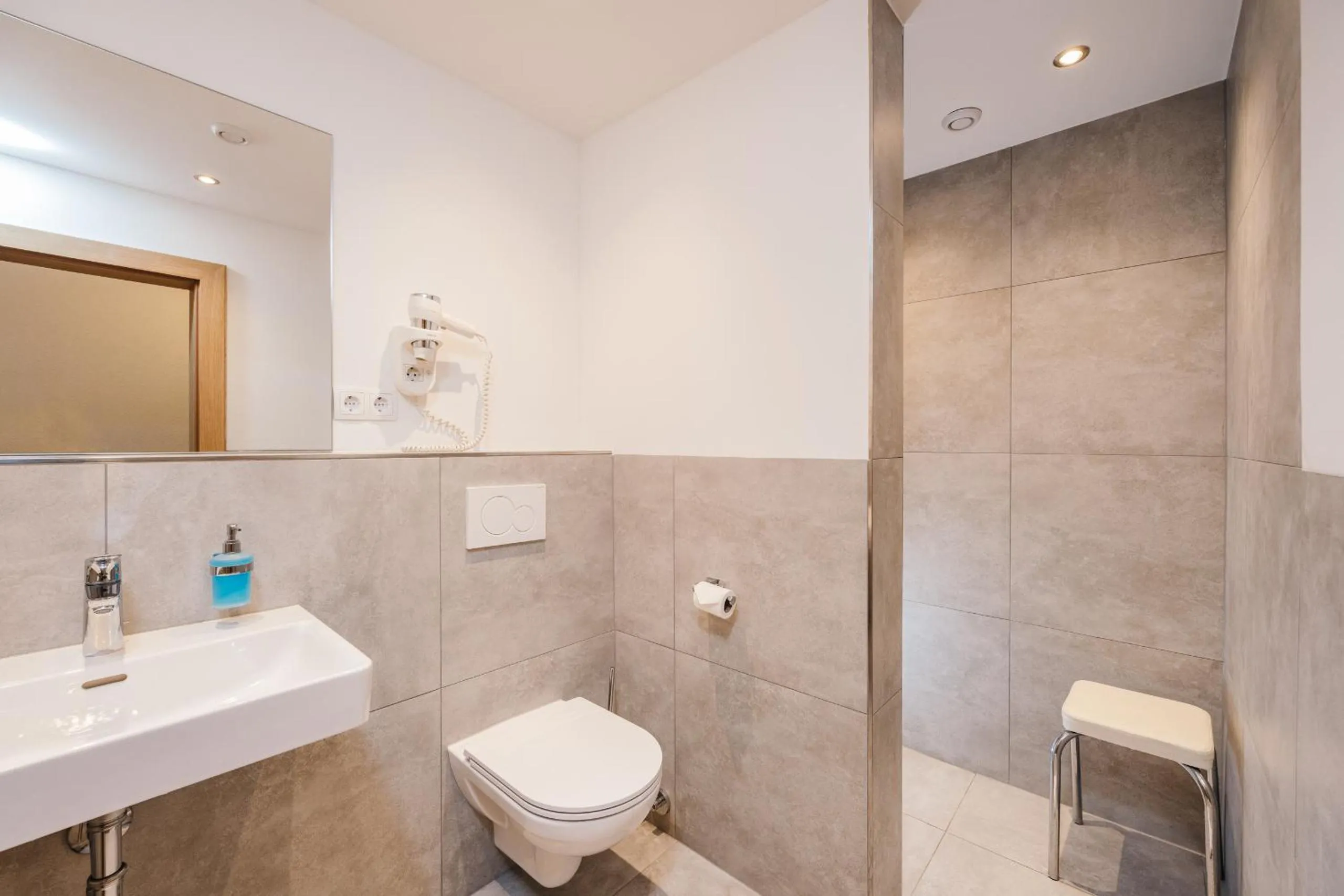 Bathroom in Hotel Andrea