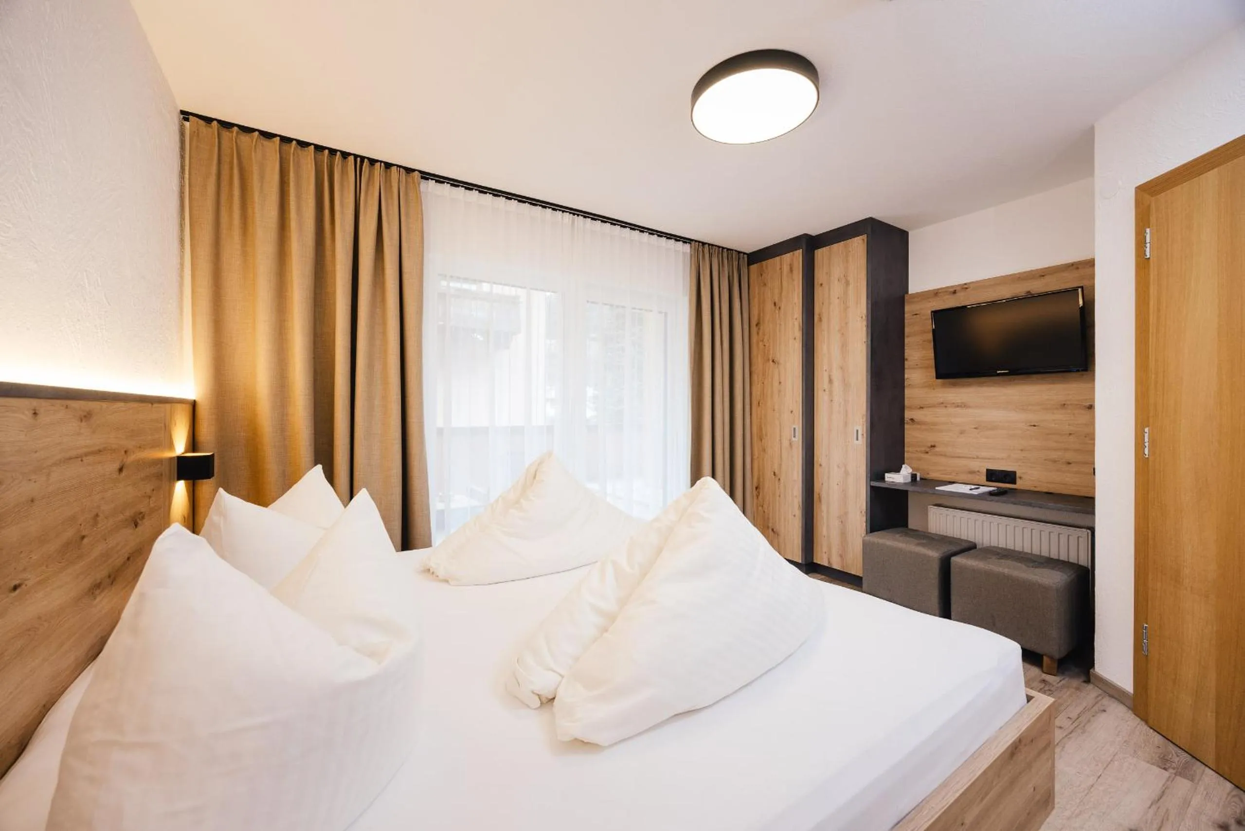 Photo of the whole room, Bed in Hotel Andrea