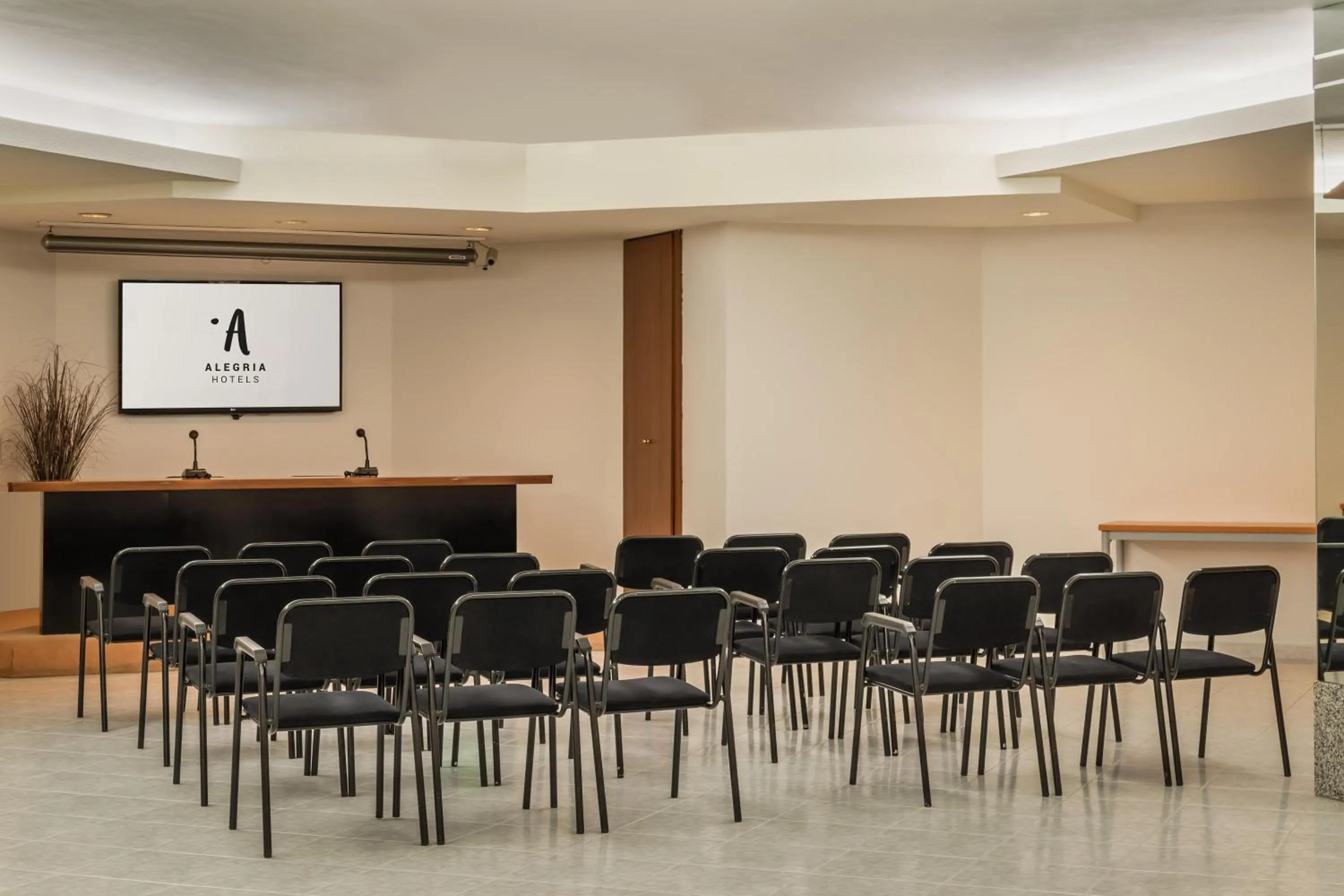 Meeting/conference room in ALEGRIA Florida