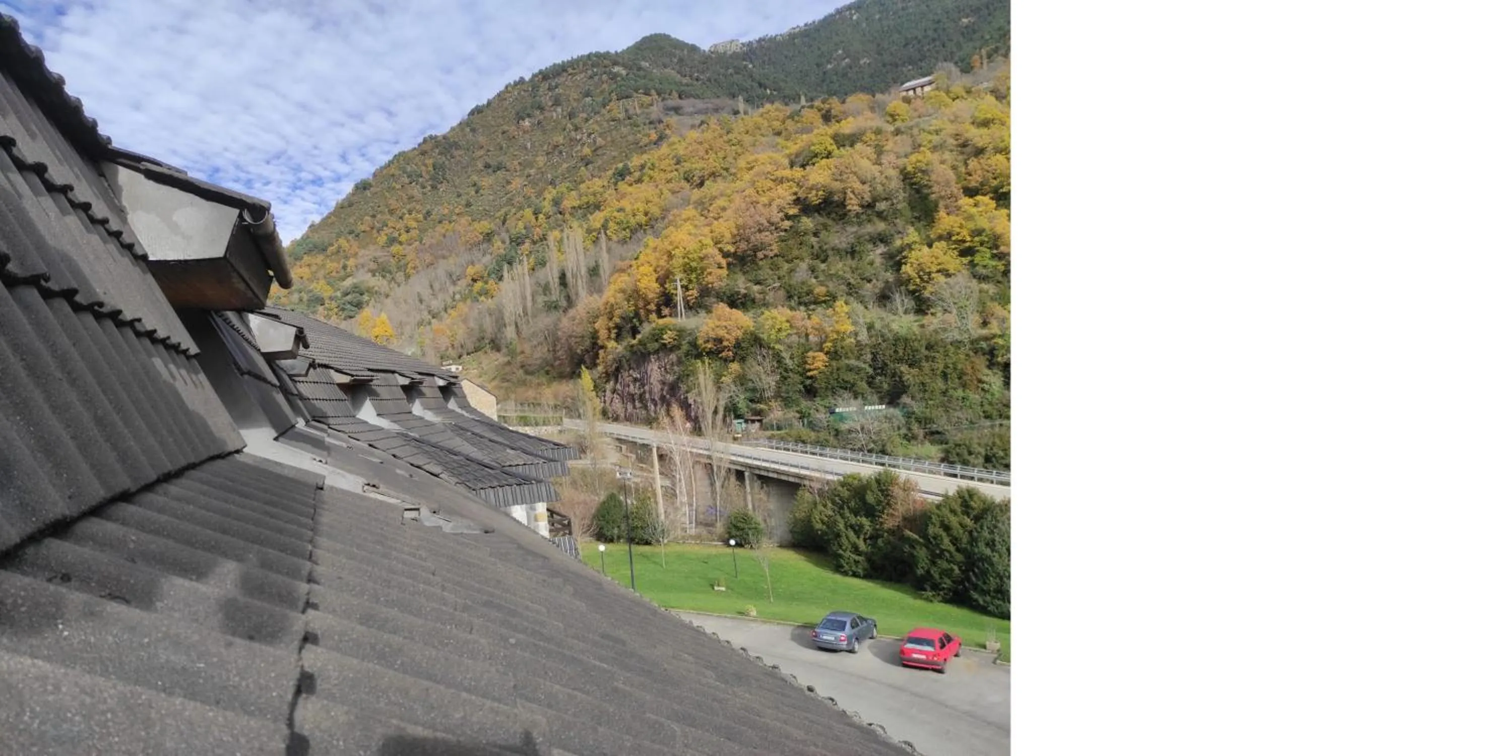 Property building in SNÖ Hotel Bielsa