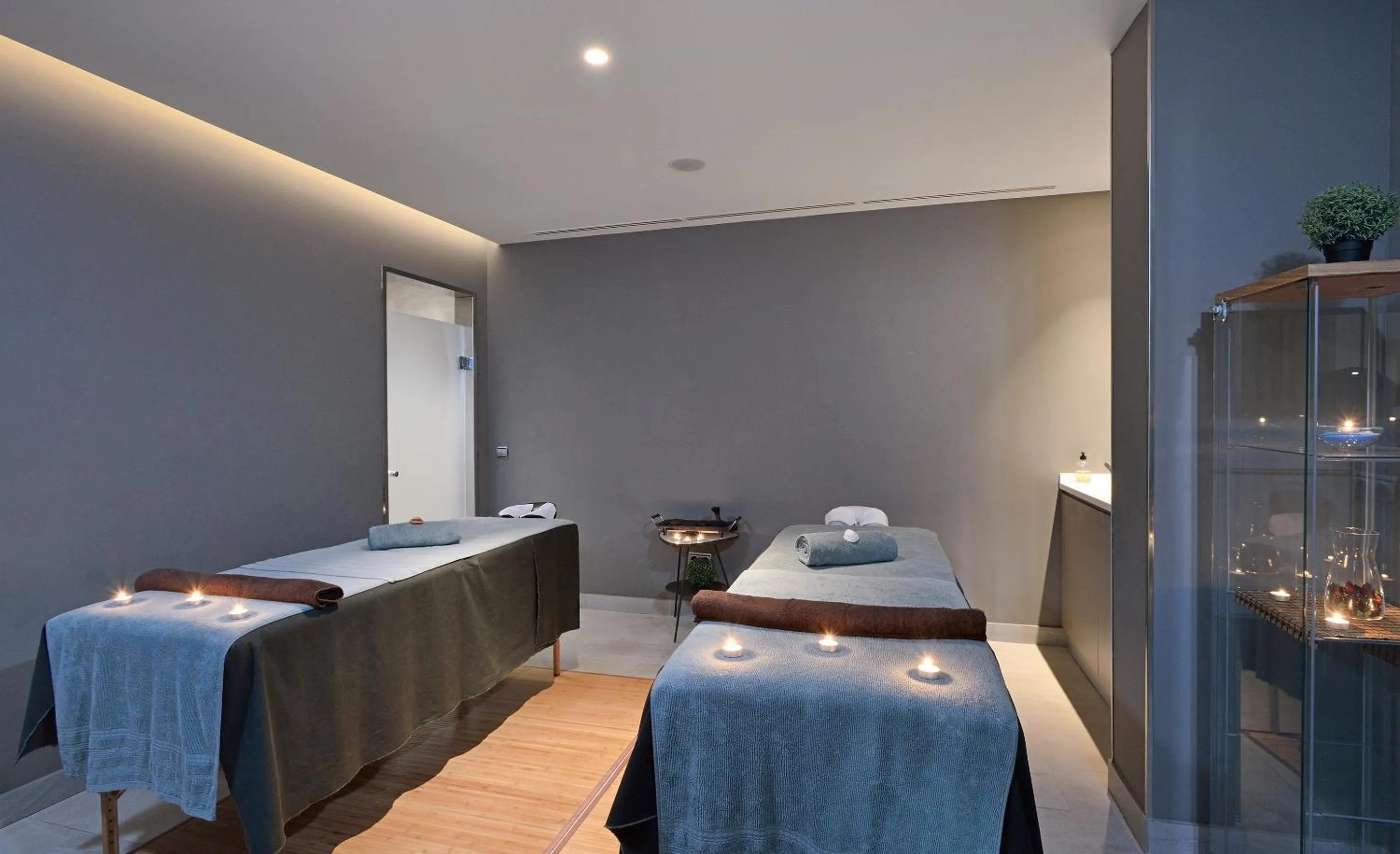 Massage, Bed in Sol Torremolinos - Don Pedro