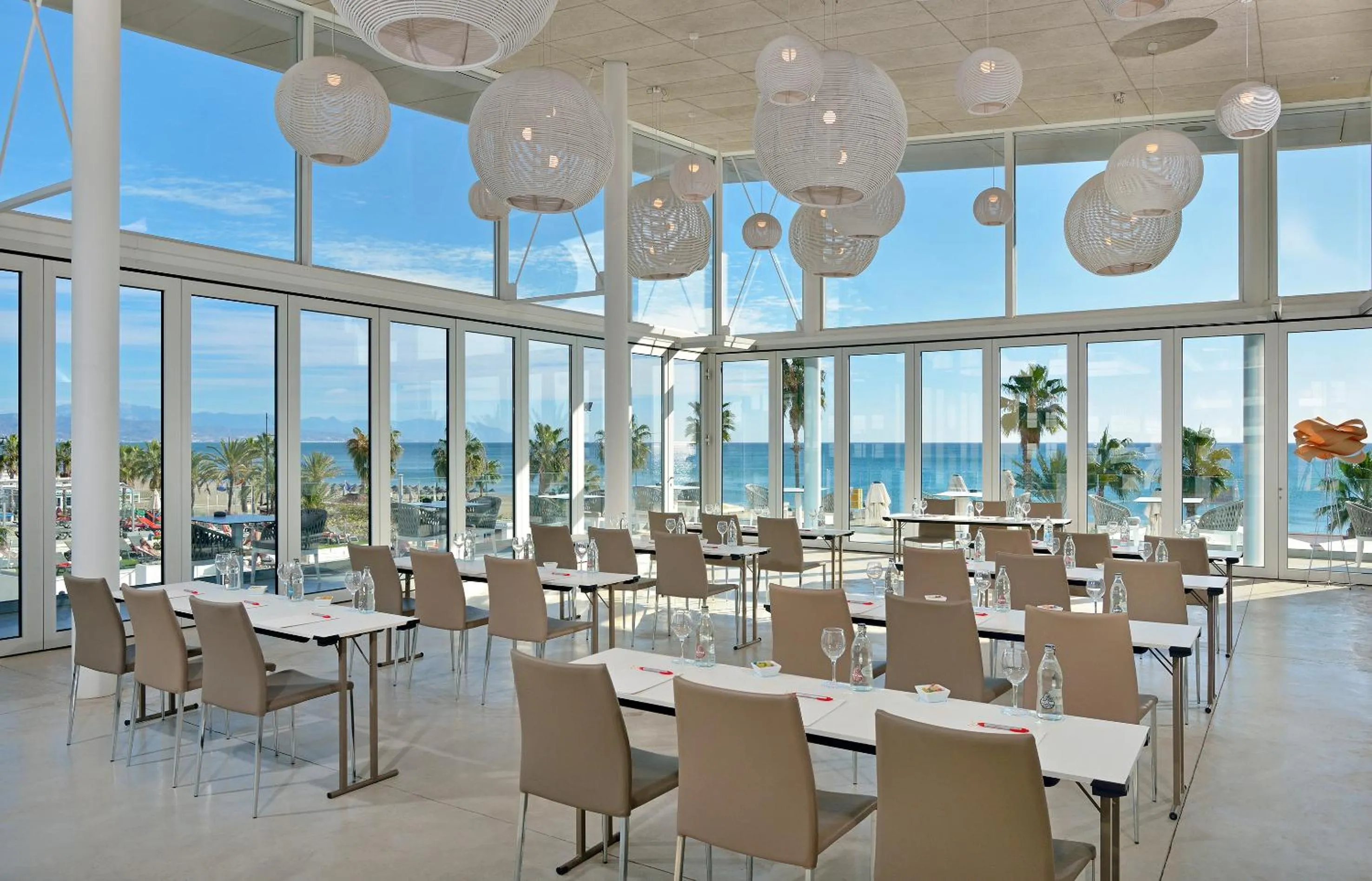 Business facilities in Sol Torremolinos - Don Pablo