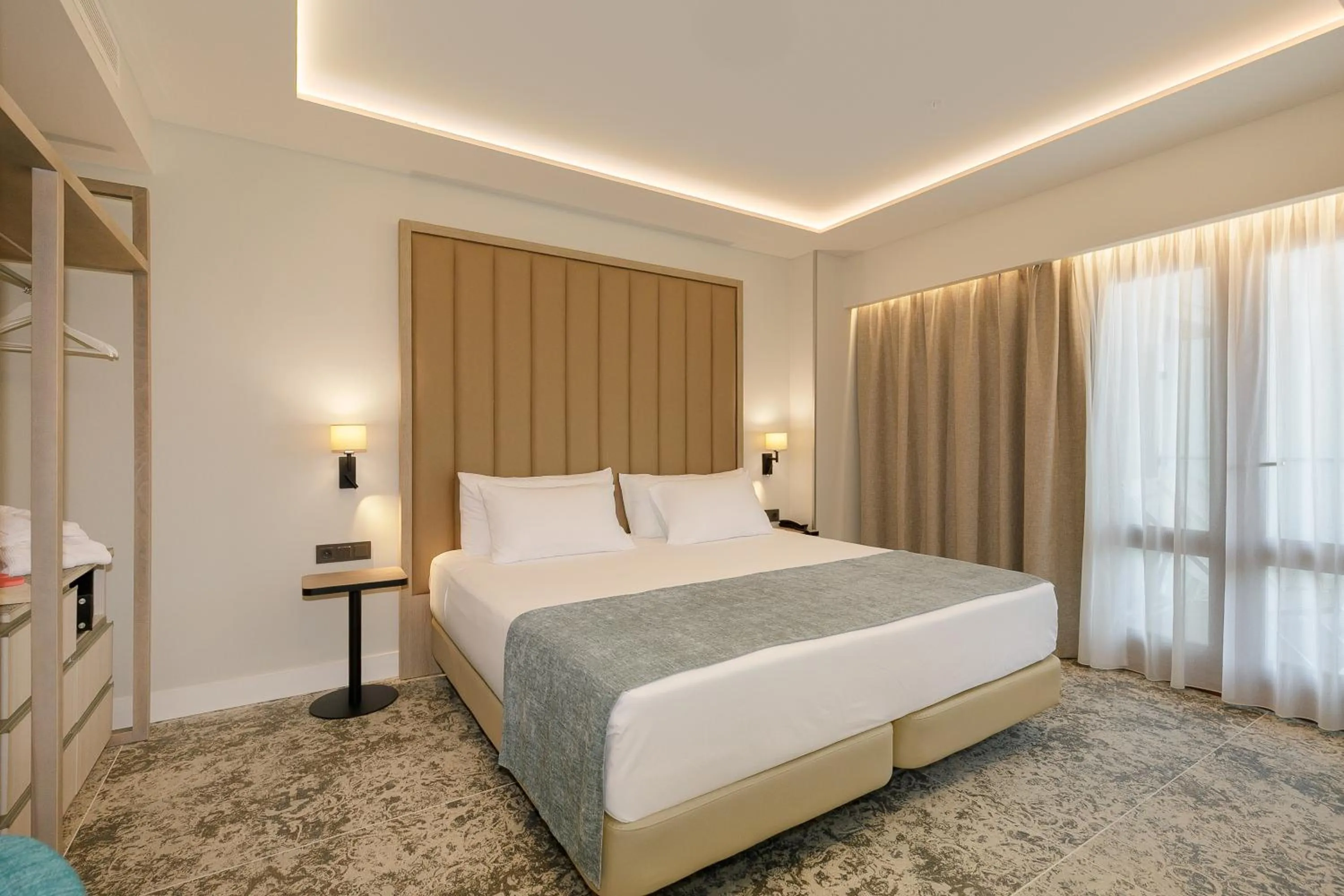 Bed in Sol Torremolinos - Don Pablo