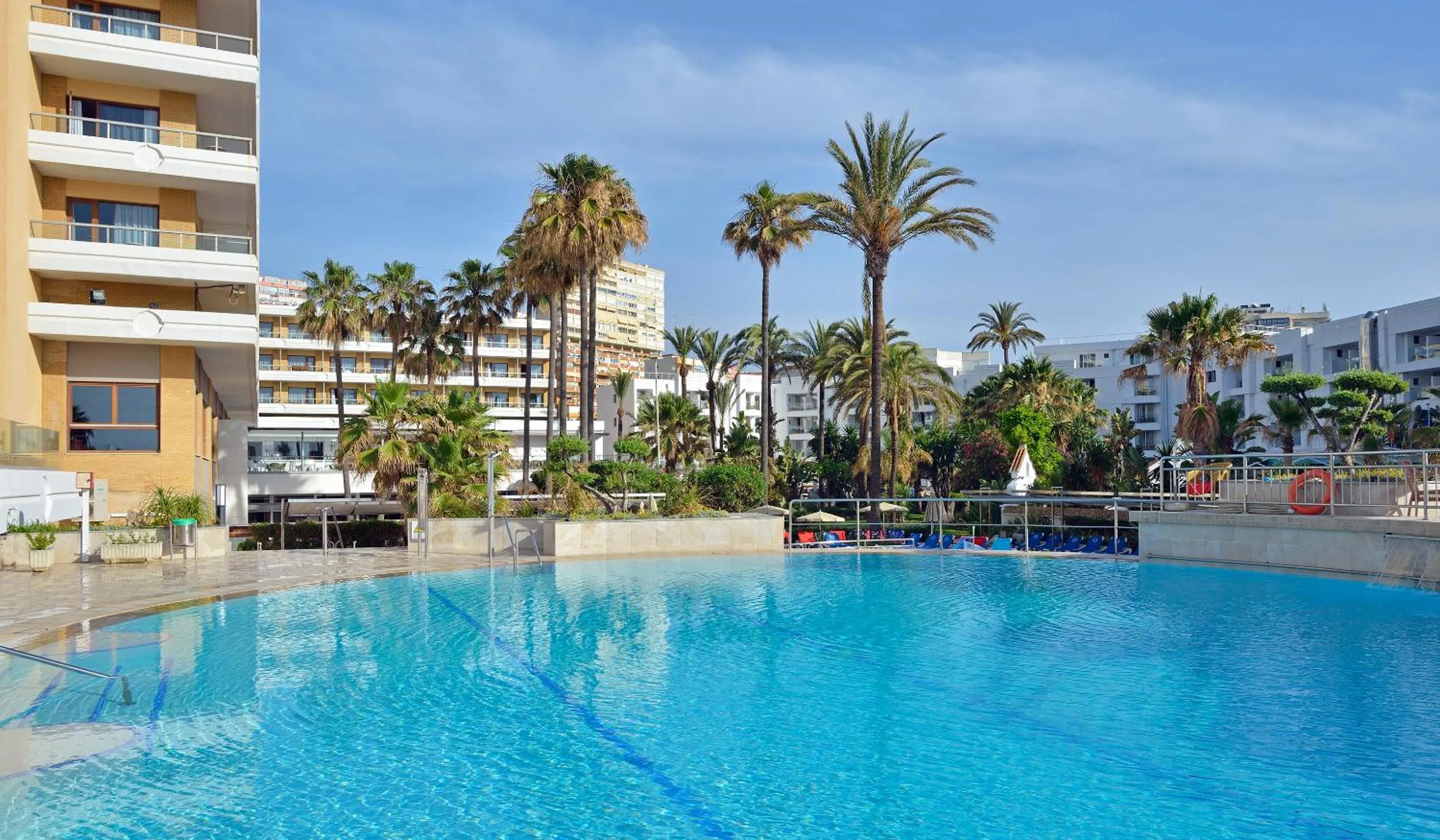 Swimming pool in Sol Torremolinos - Don Pablo
