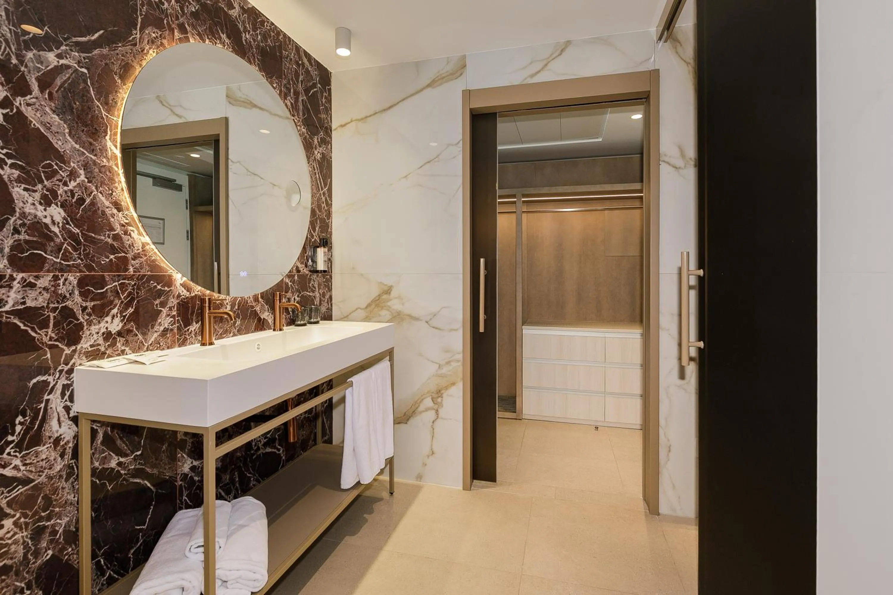 Bathroom in Sol Torremolinos - Don Pablo