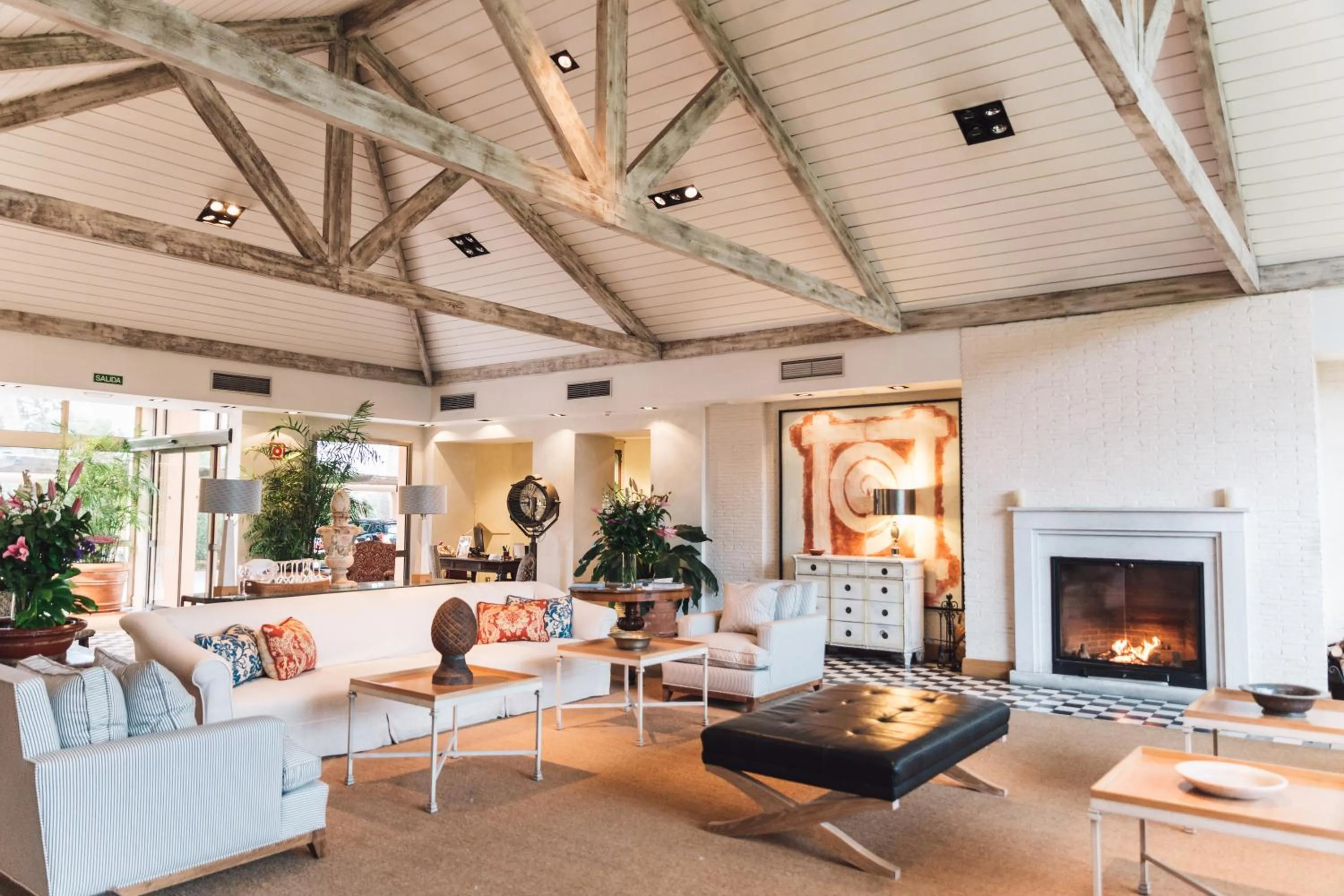 Lobby or reception in Rio Real Golf & Hotel